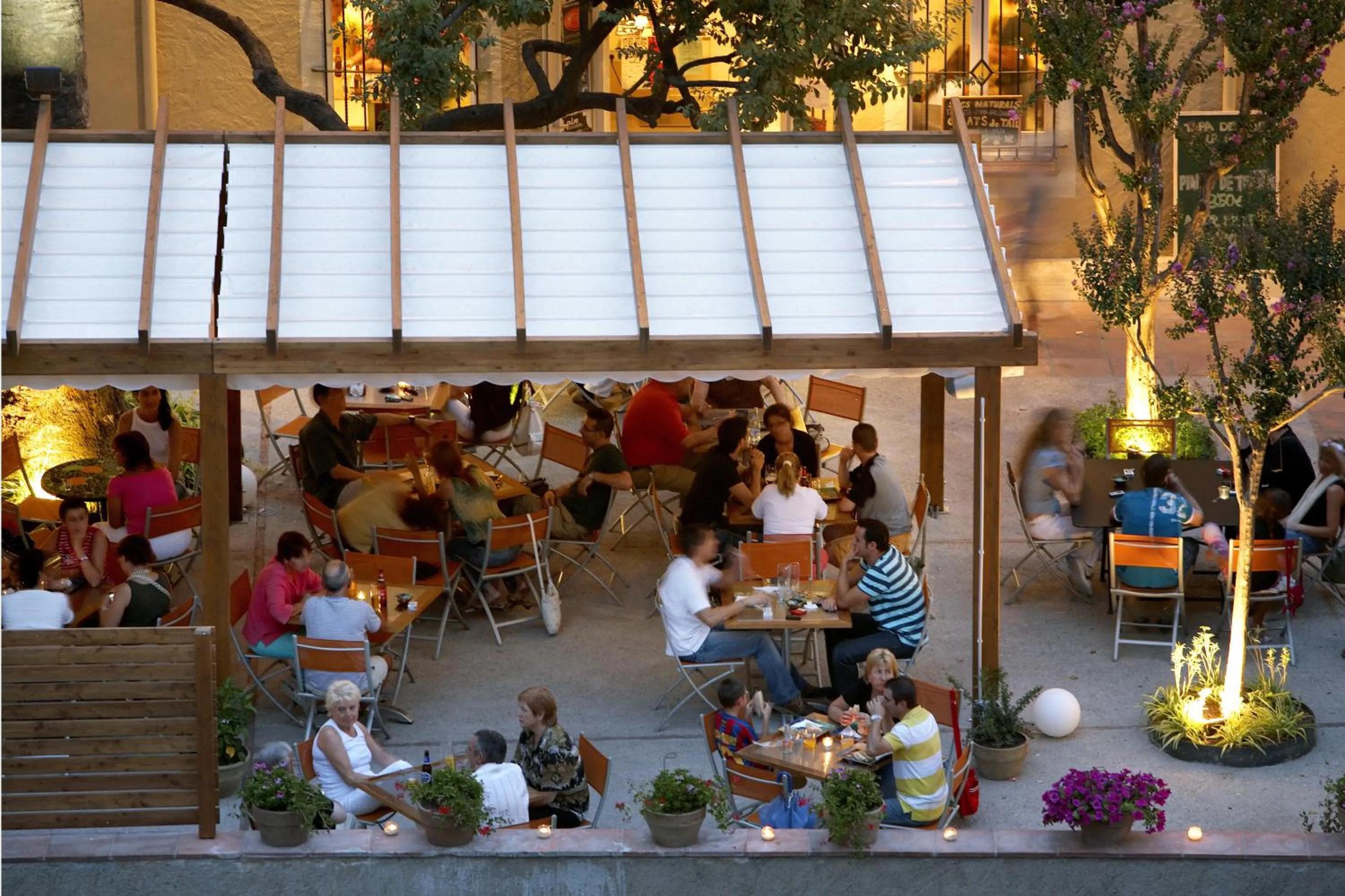 Restaurant/places to eat in Hotel Mar de Tasmània - Auto Check-in