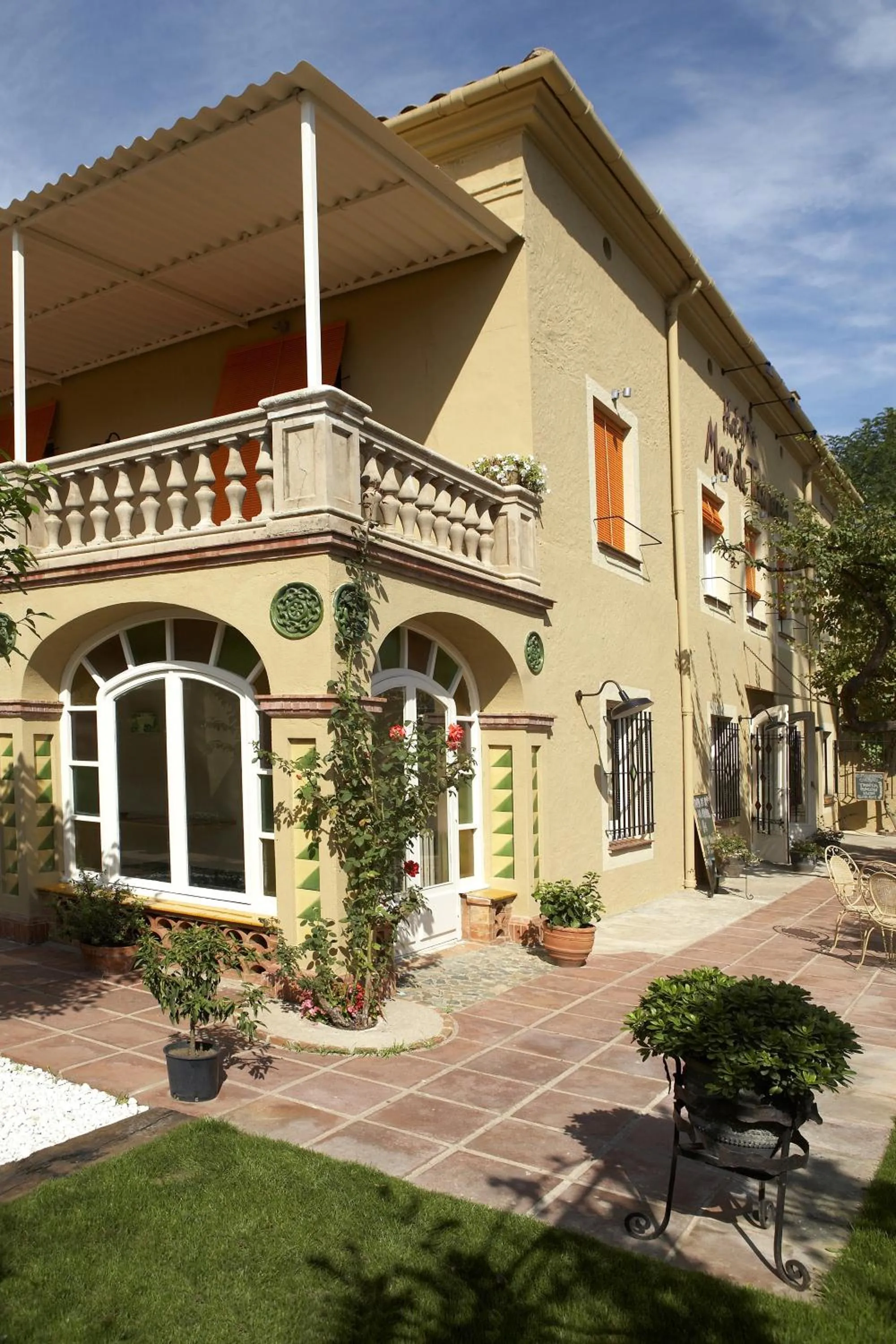 Property building in Hotel Mar de Tasmània - Auto Check-in