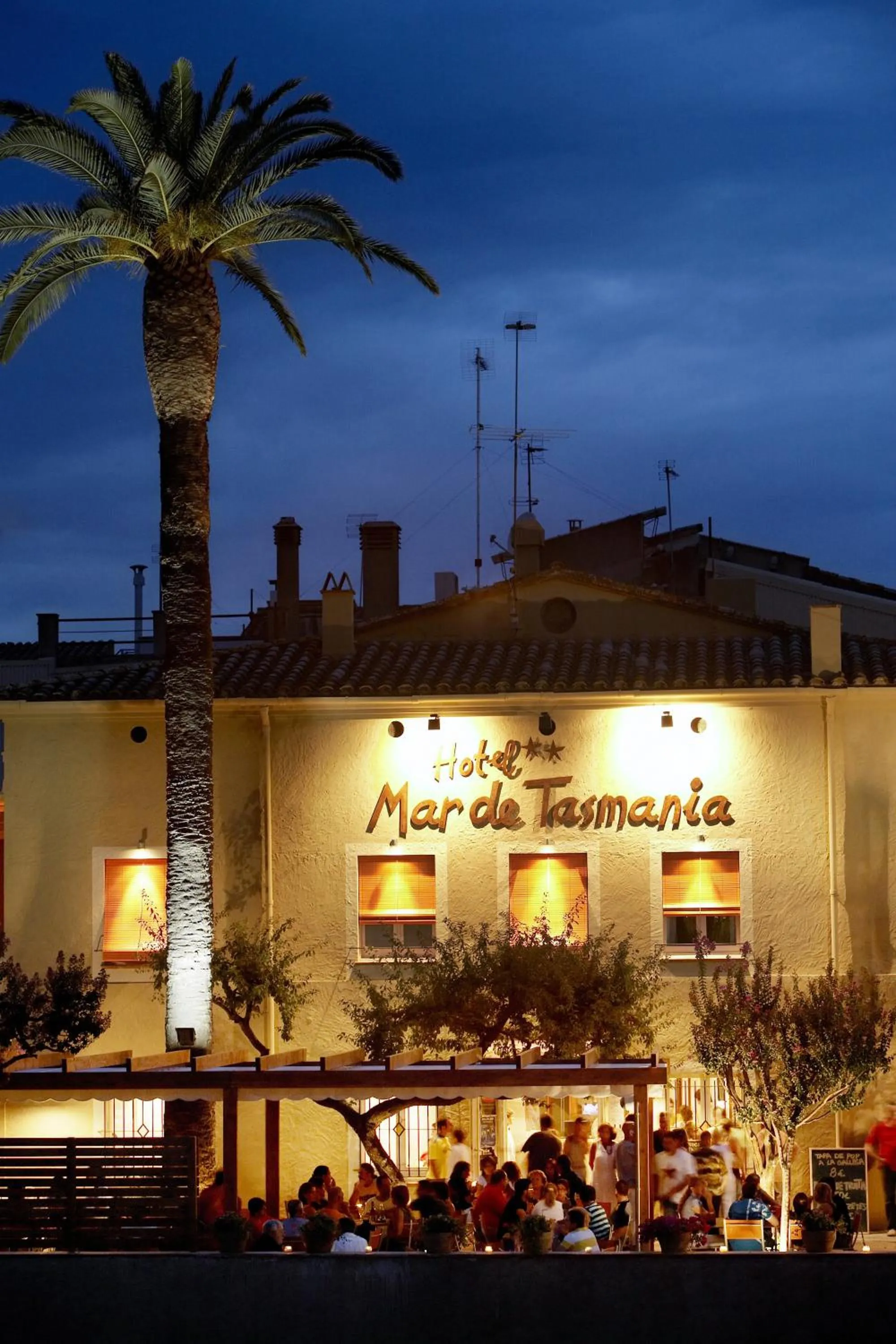 Property building in Hotel Mar de Tasmània - Auto Check-in