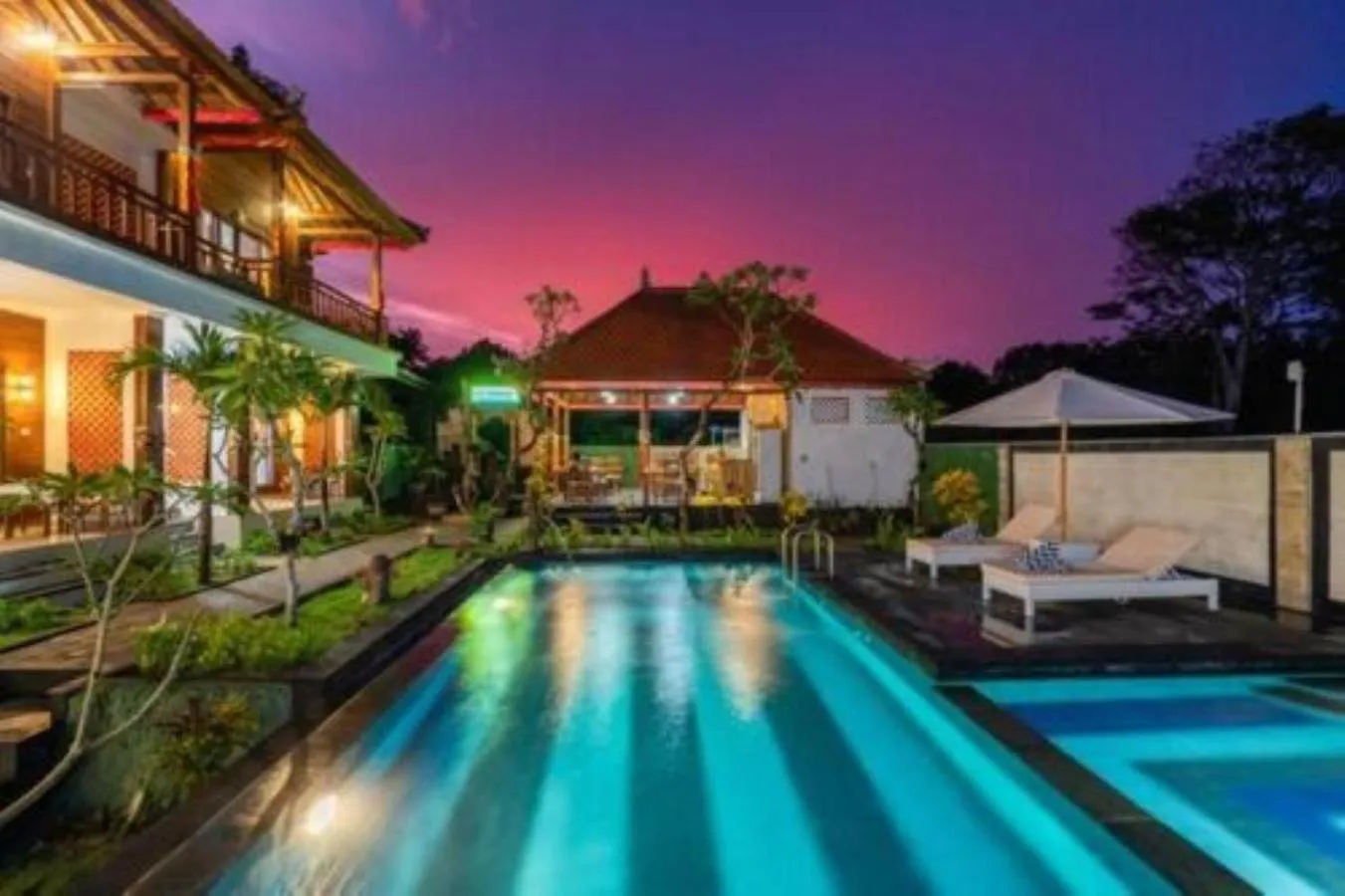 Swimming pool in Lembongan Cempaka Villa & Restaurant