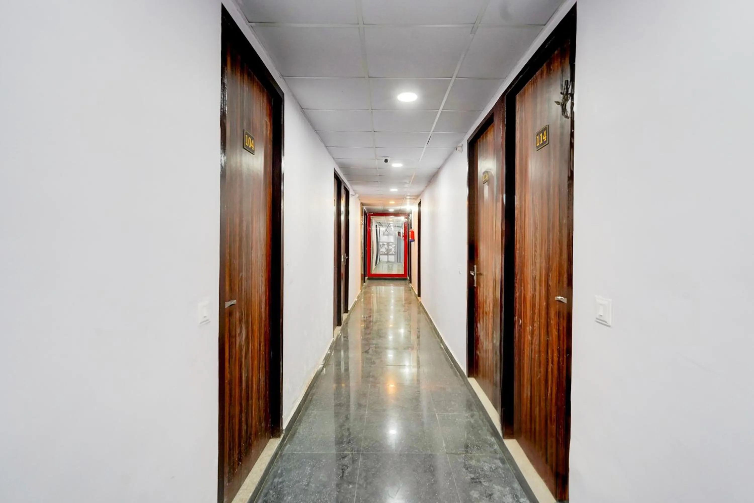 Lobby or reception in Hotel O Crystal Inn