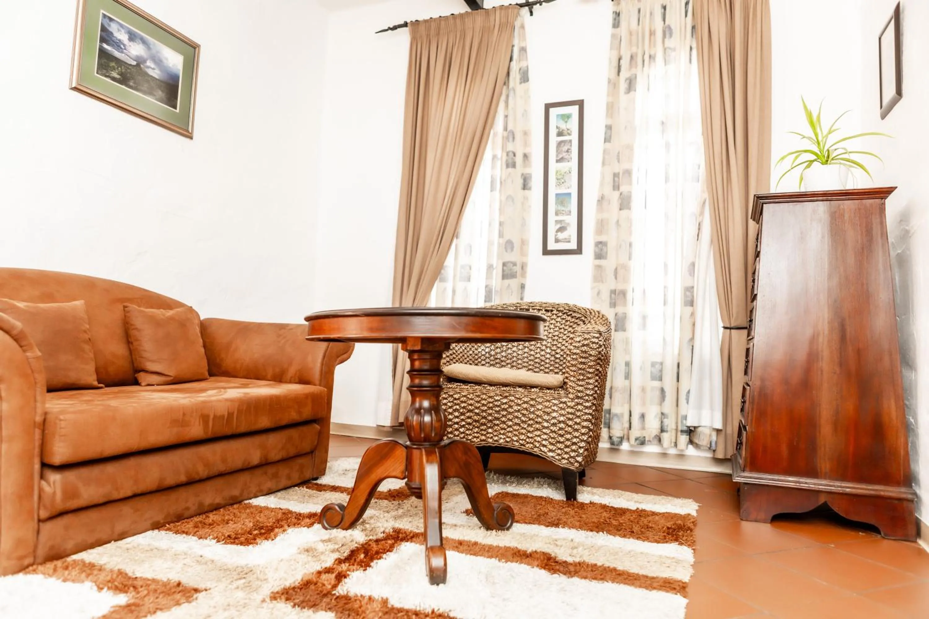 Seating area in Casa Blanca Boutique Hotel Pension