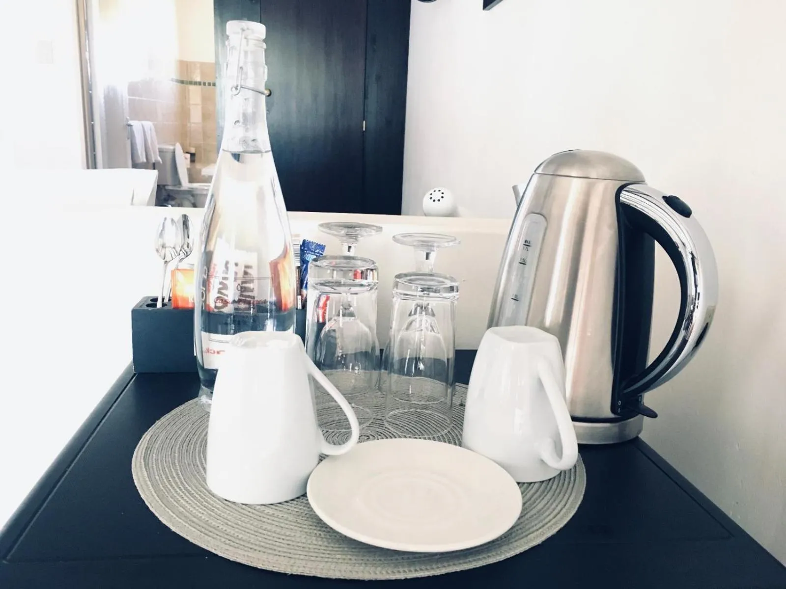 Coffee/tea facilities in Casa Blanca Boutique Hotel Pension