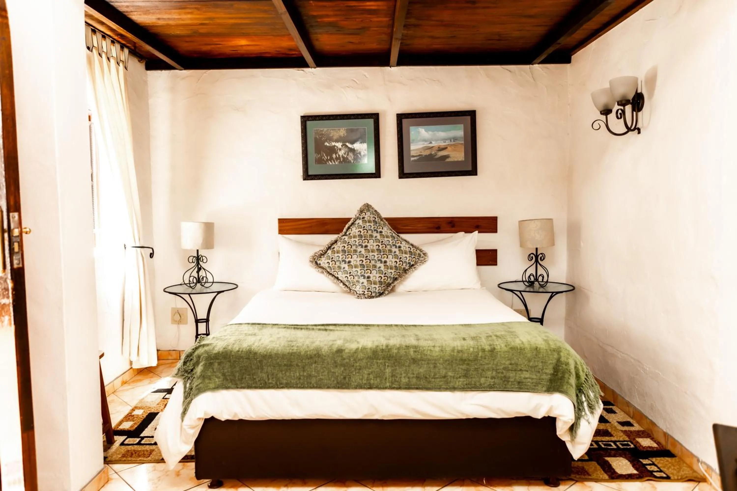 Bedroom, Bed in Casa Blanca Boutique Hotel Pension