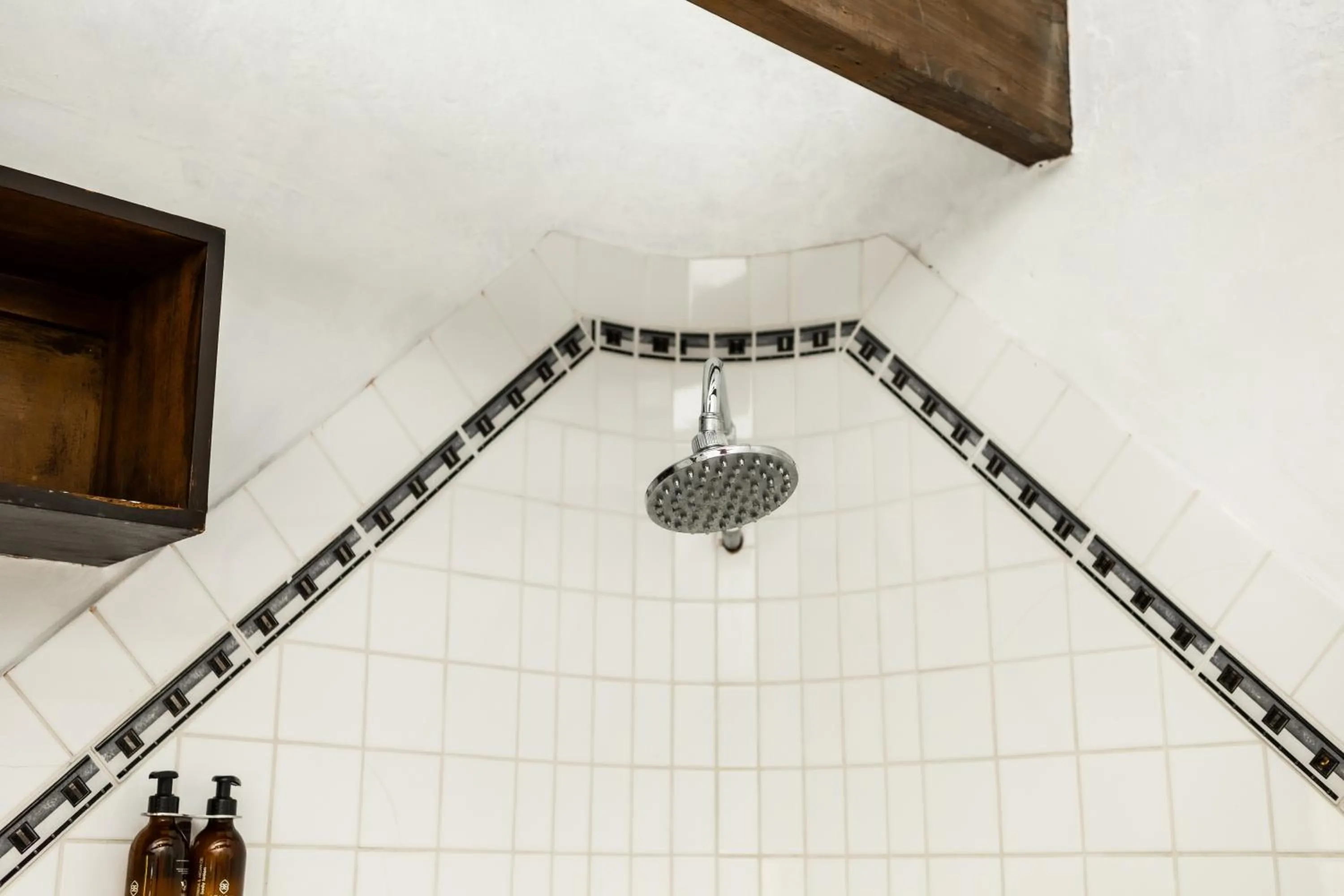 Shower in Casa Blanca Boutique Hotel Pension