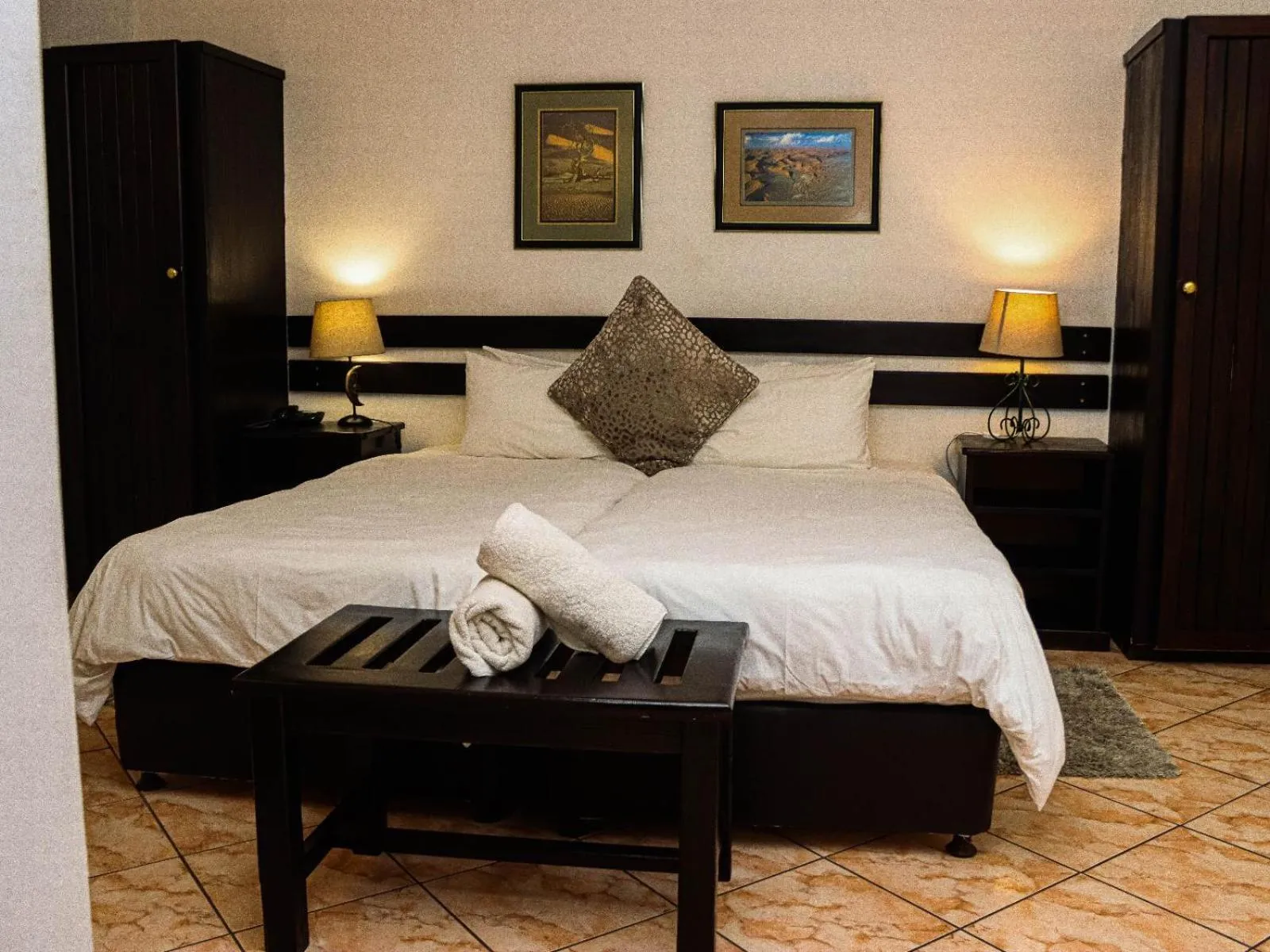 Bed in Casa Blanca Boutique Hotel Pension