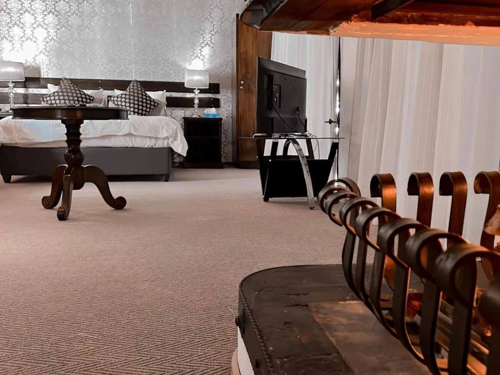 Photo of the whole room, Bed in Casa Blanca Boutique Hotel Pension