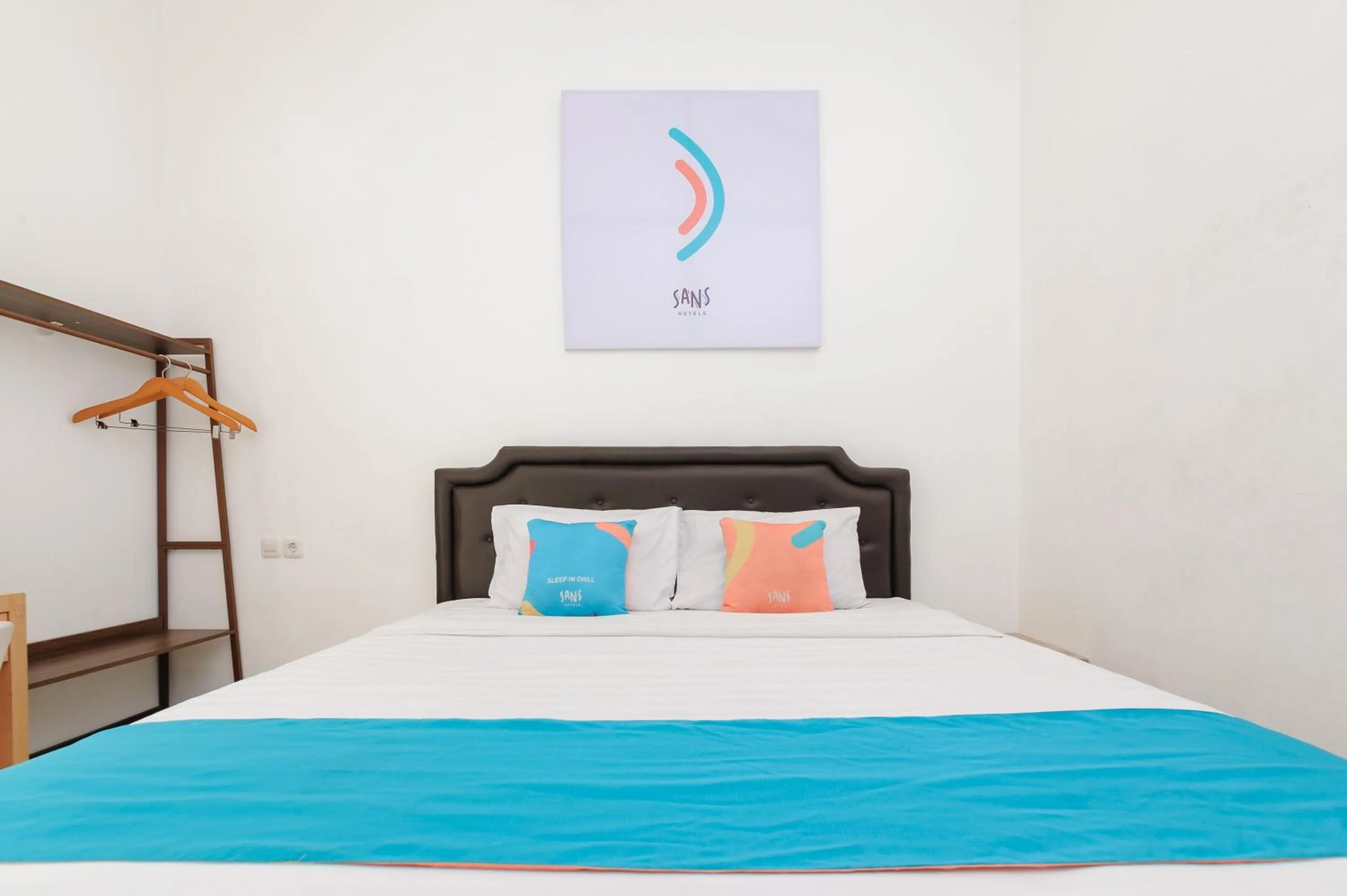 Bedroom, Bed in Sans Hotel La Vida Malang