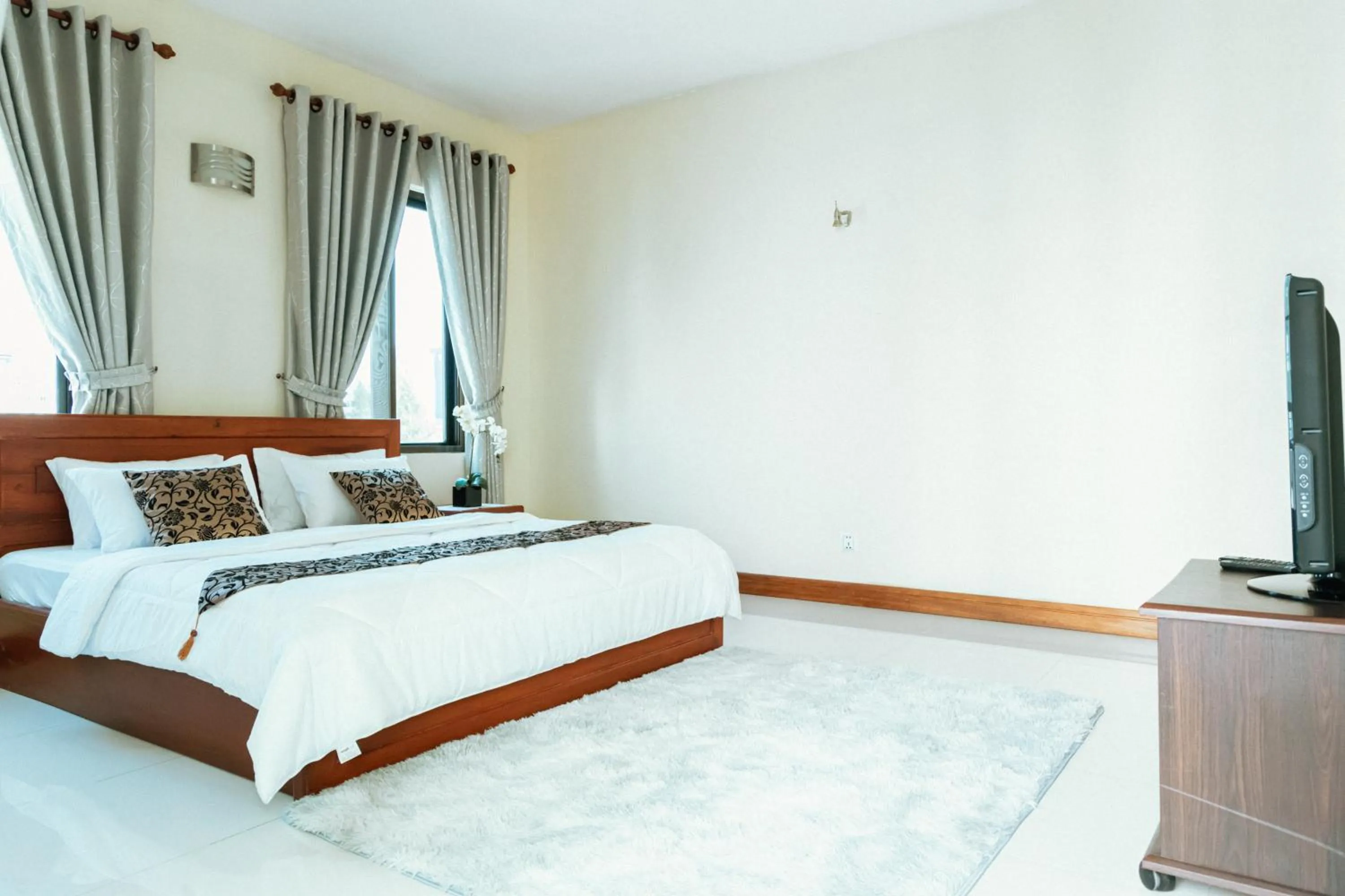 Diamond Serviced Apartments