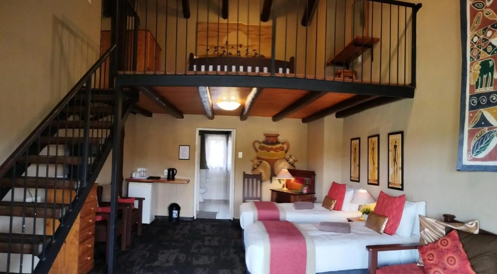 Bed in Ascot Bush Lodge