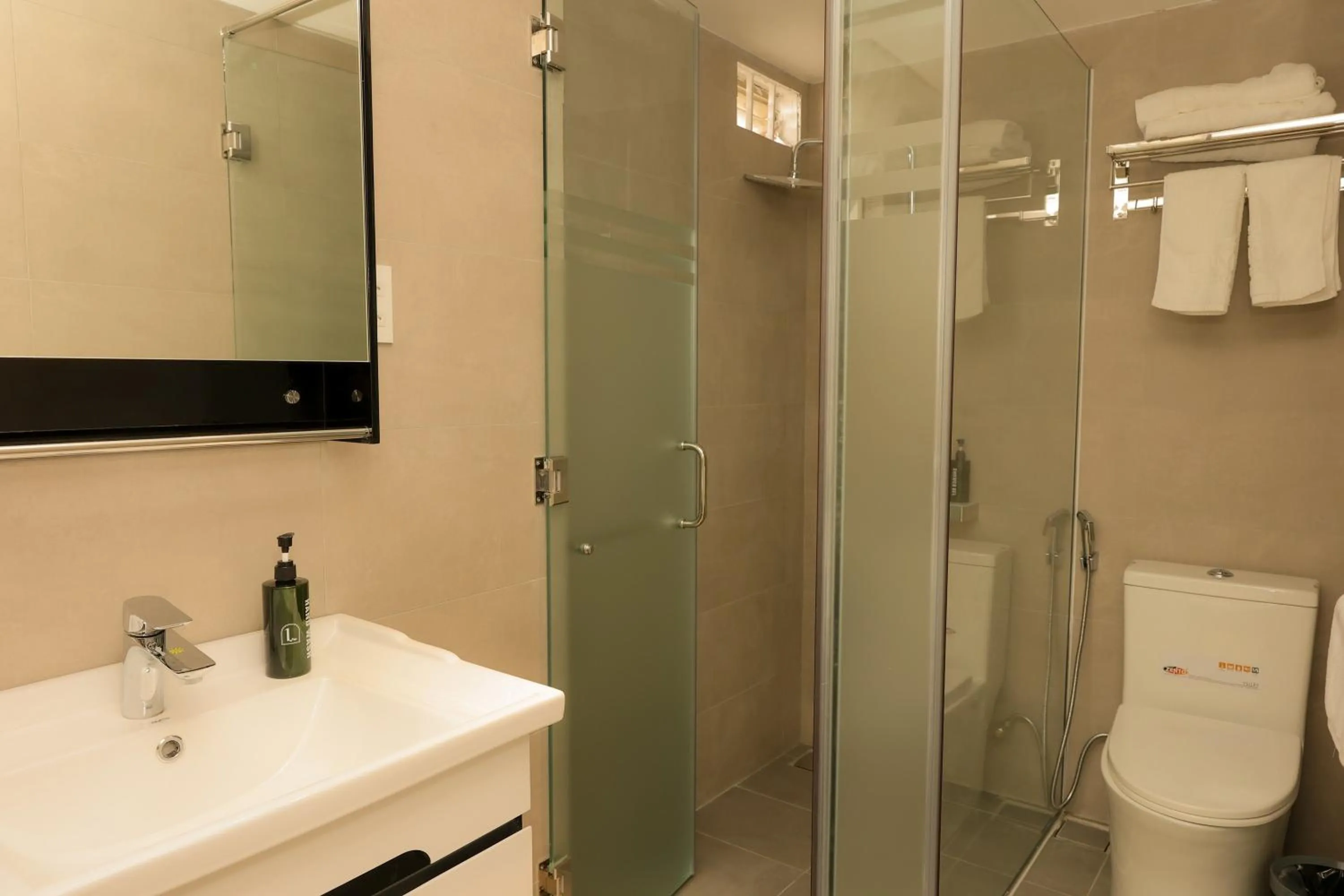 Bathroom in Lanura Saigon Boutique Hotel