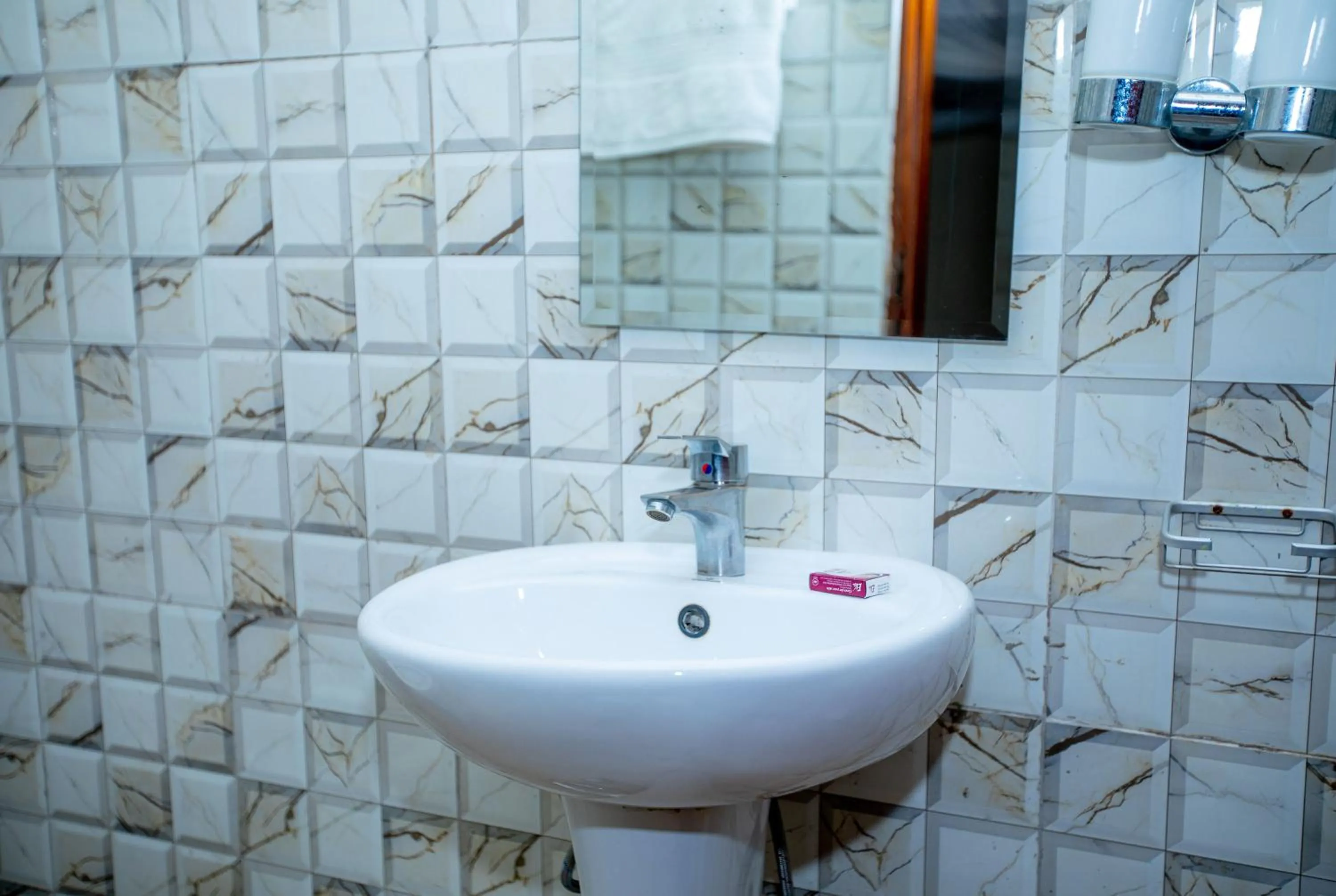 Bathroom in KAYS LODGE