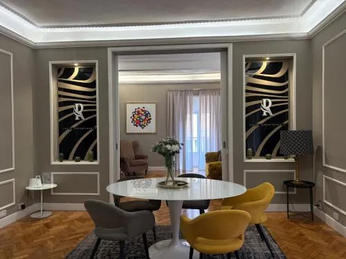 Palazzo Goldoni Condotti Collection