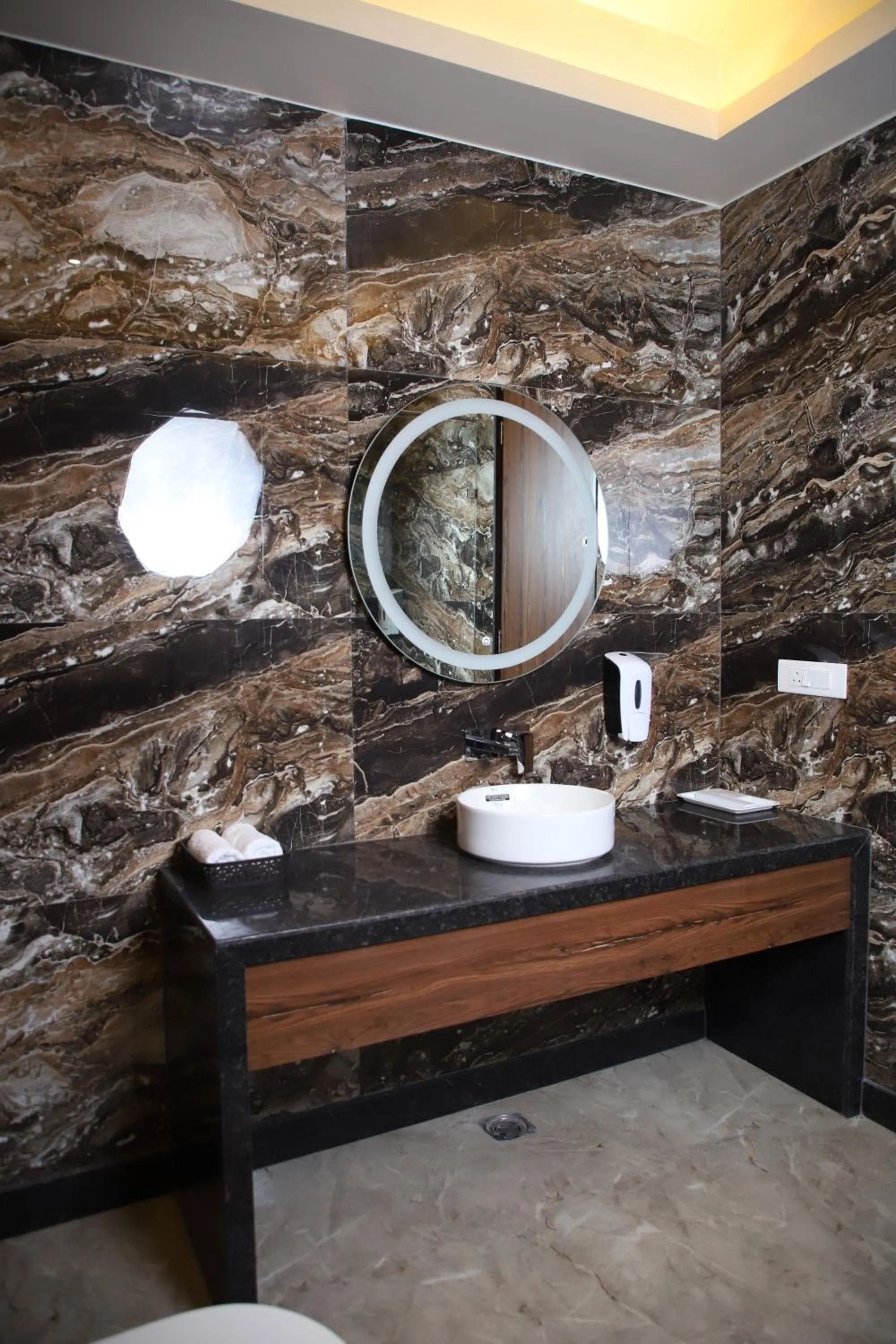 Bathroom in Pink Villa Boutique Hotel