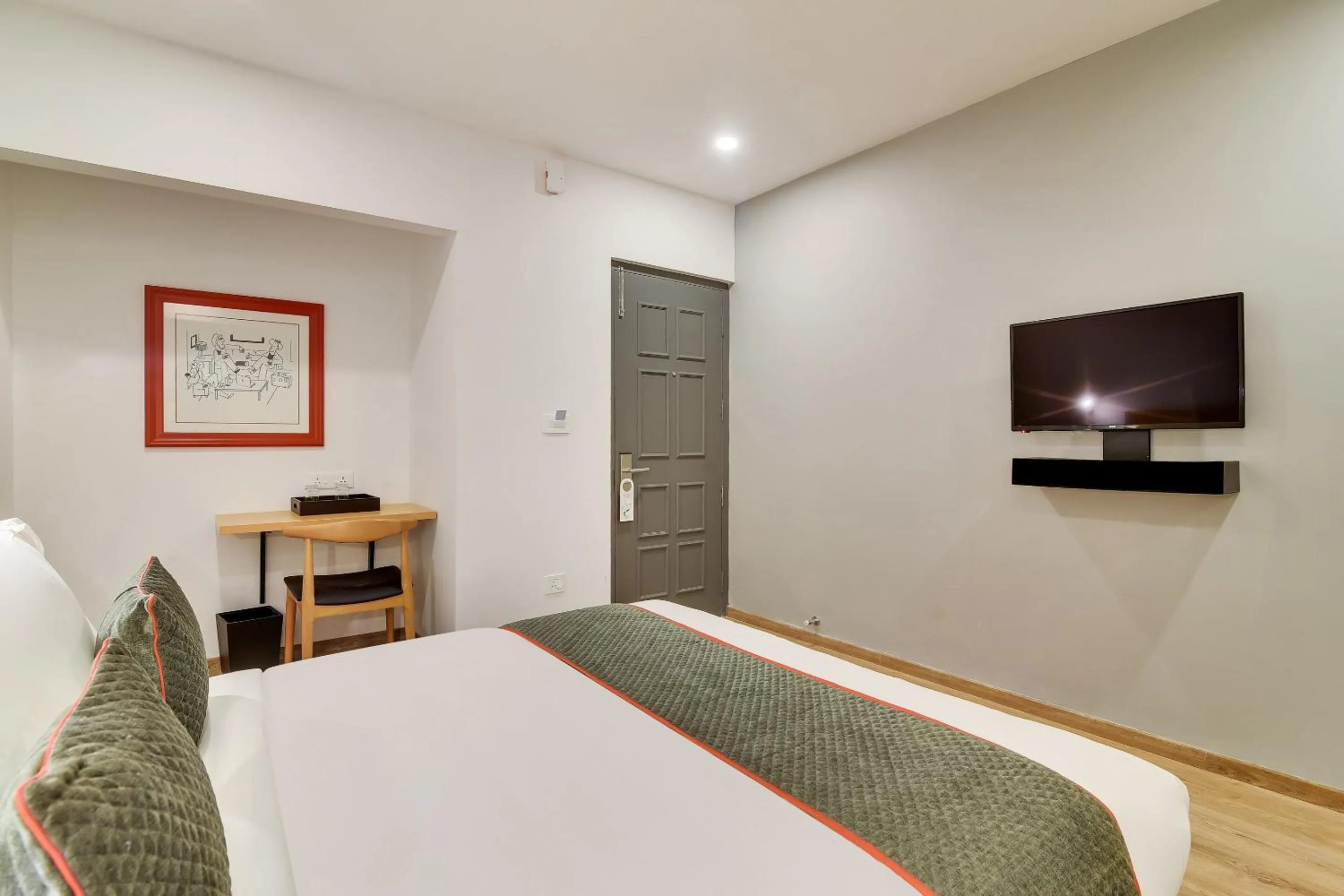 Bedroom, Bed in Townhouse Kovilambakkam