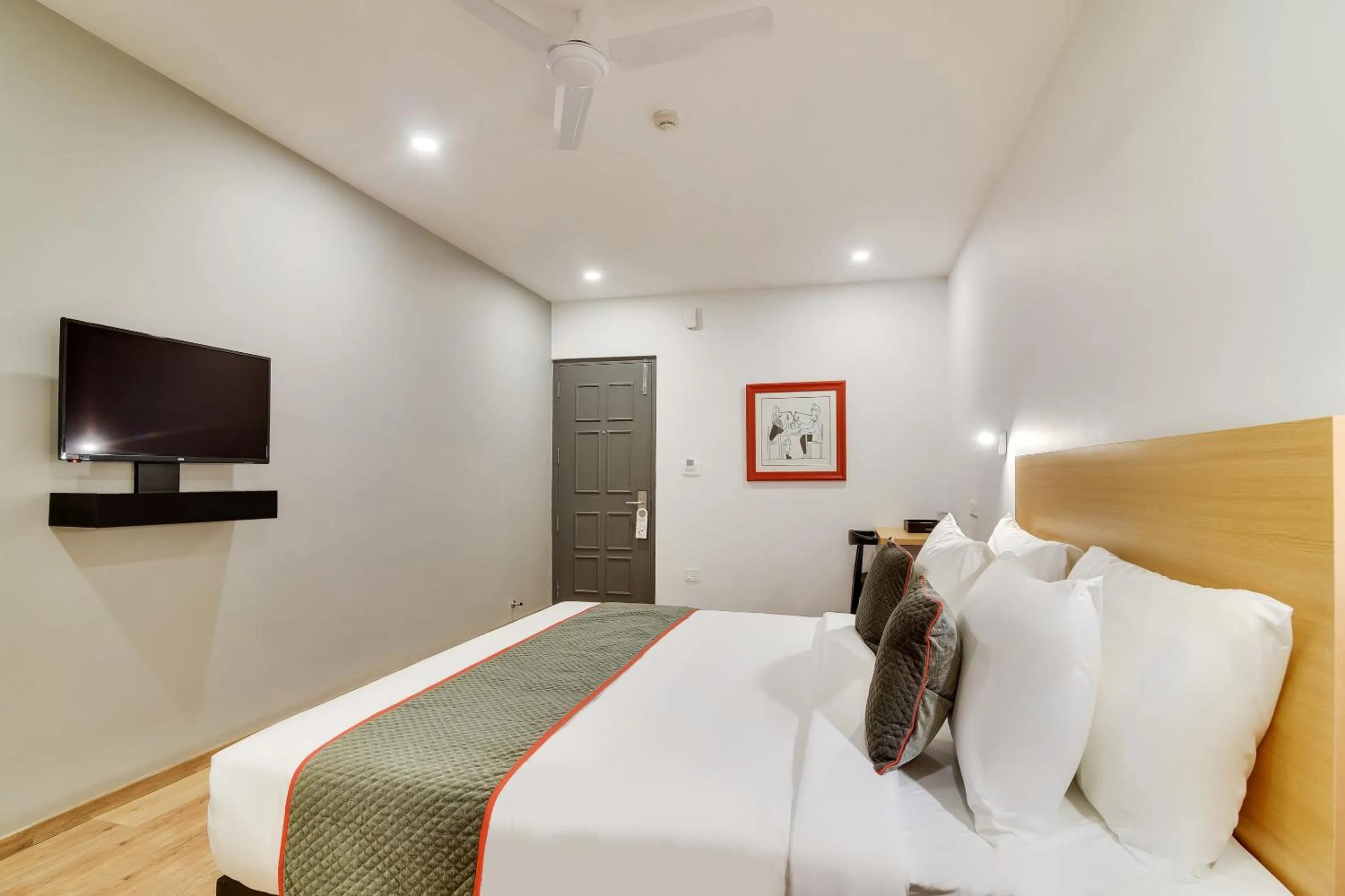 Bedroom, Bed in Townhouse Perfect Stay Near Kauvery Hospital