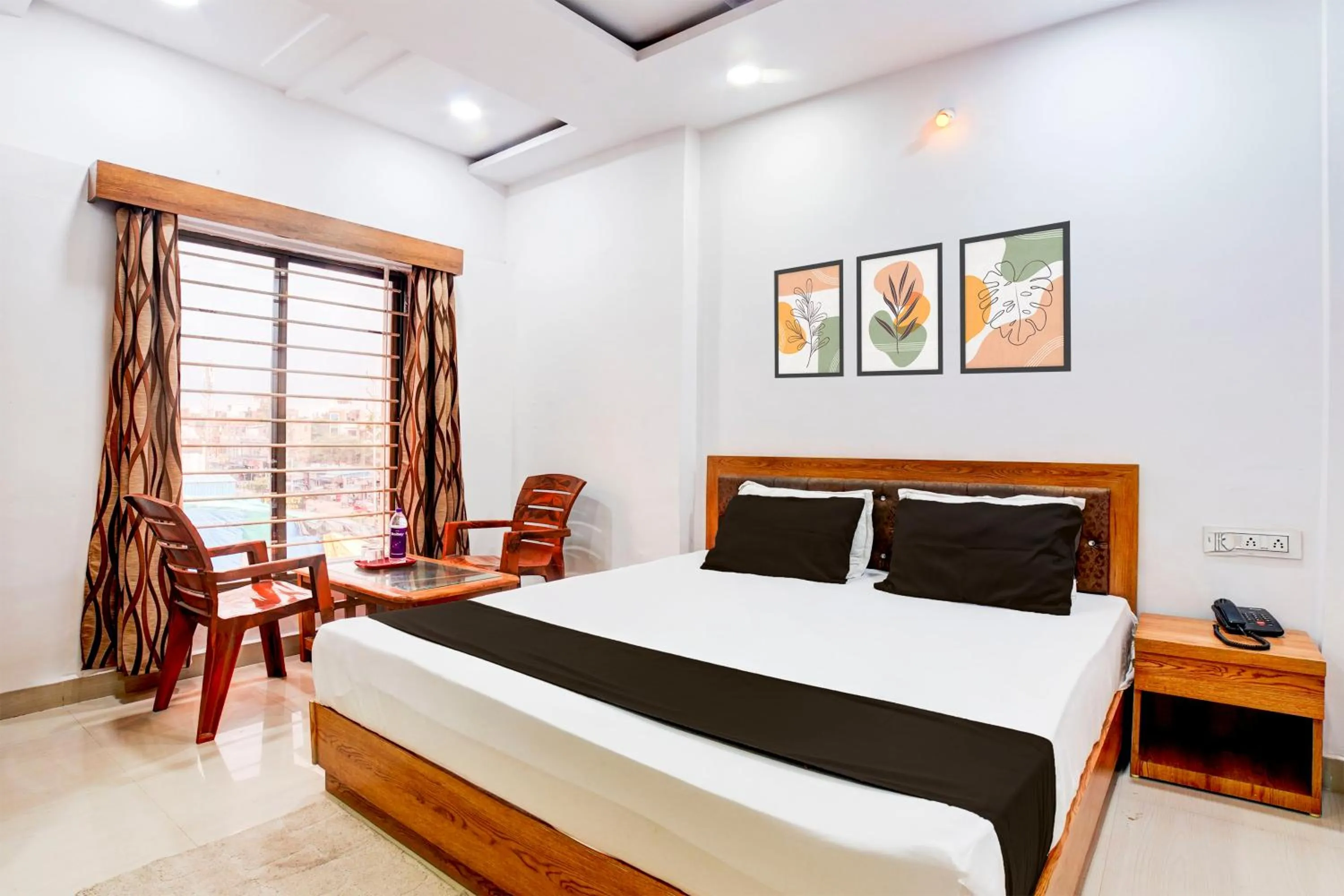 Bed in Hotel O Lake Link