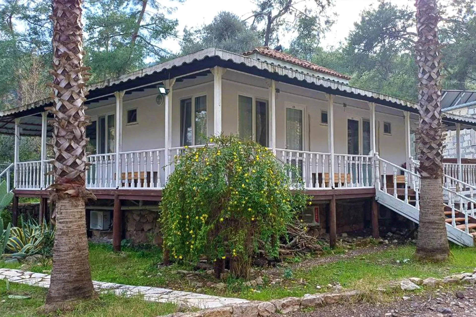 Day in Angels Garden Hotel