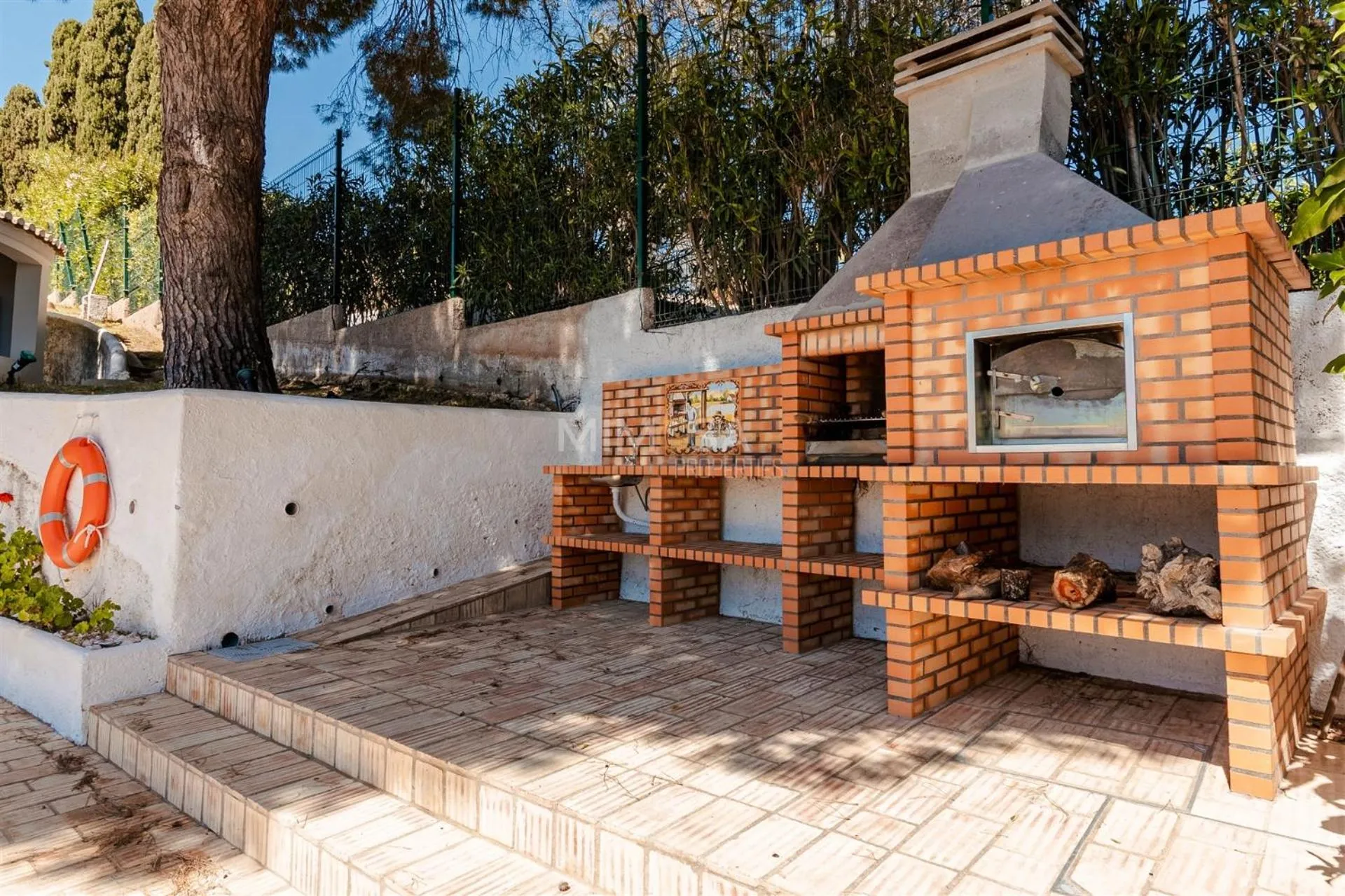 BBQ facilities in Lagos Appartement Resort