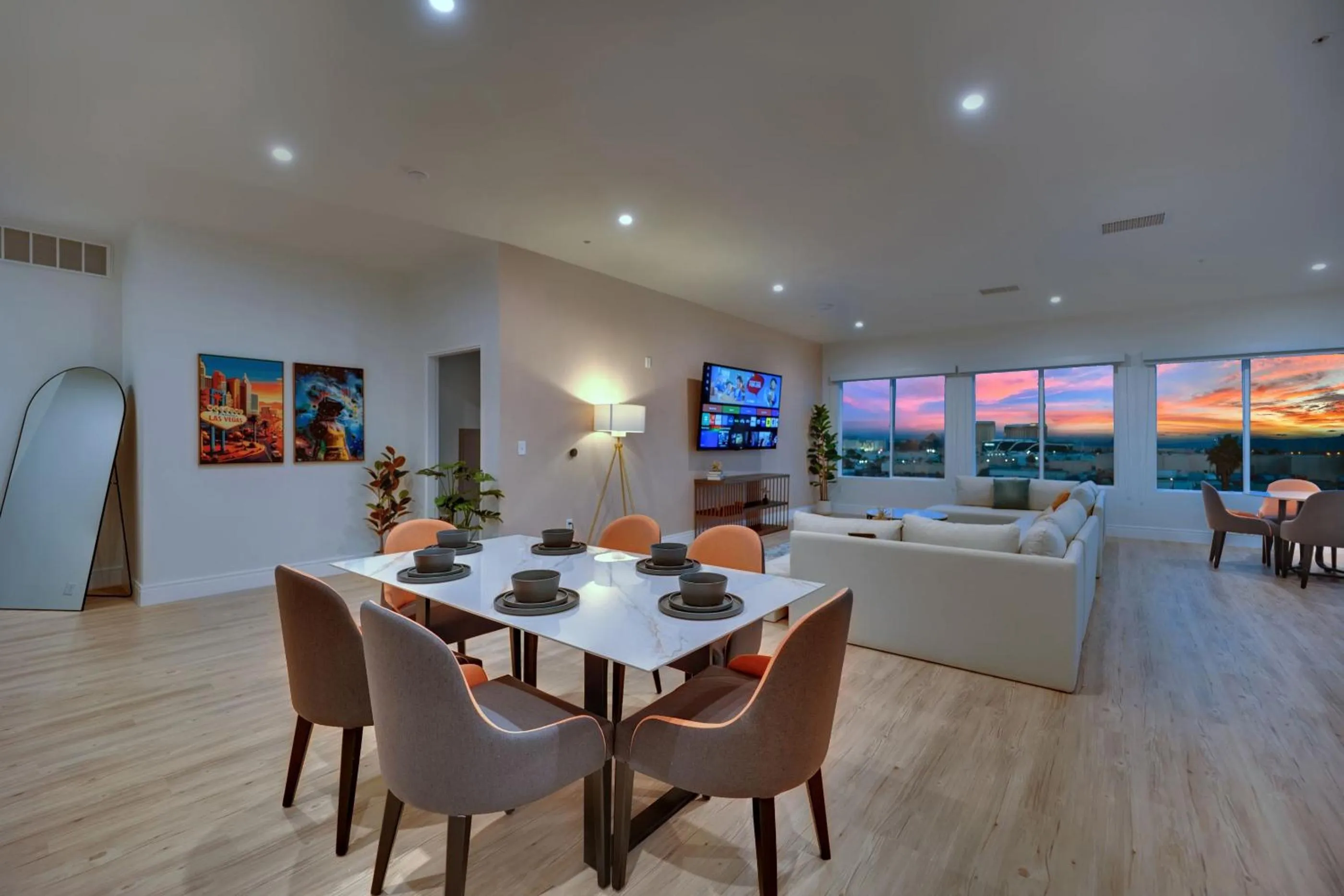 Otonomus Hotel Las Vegas