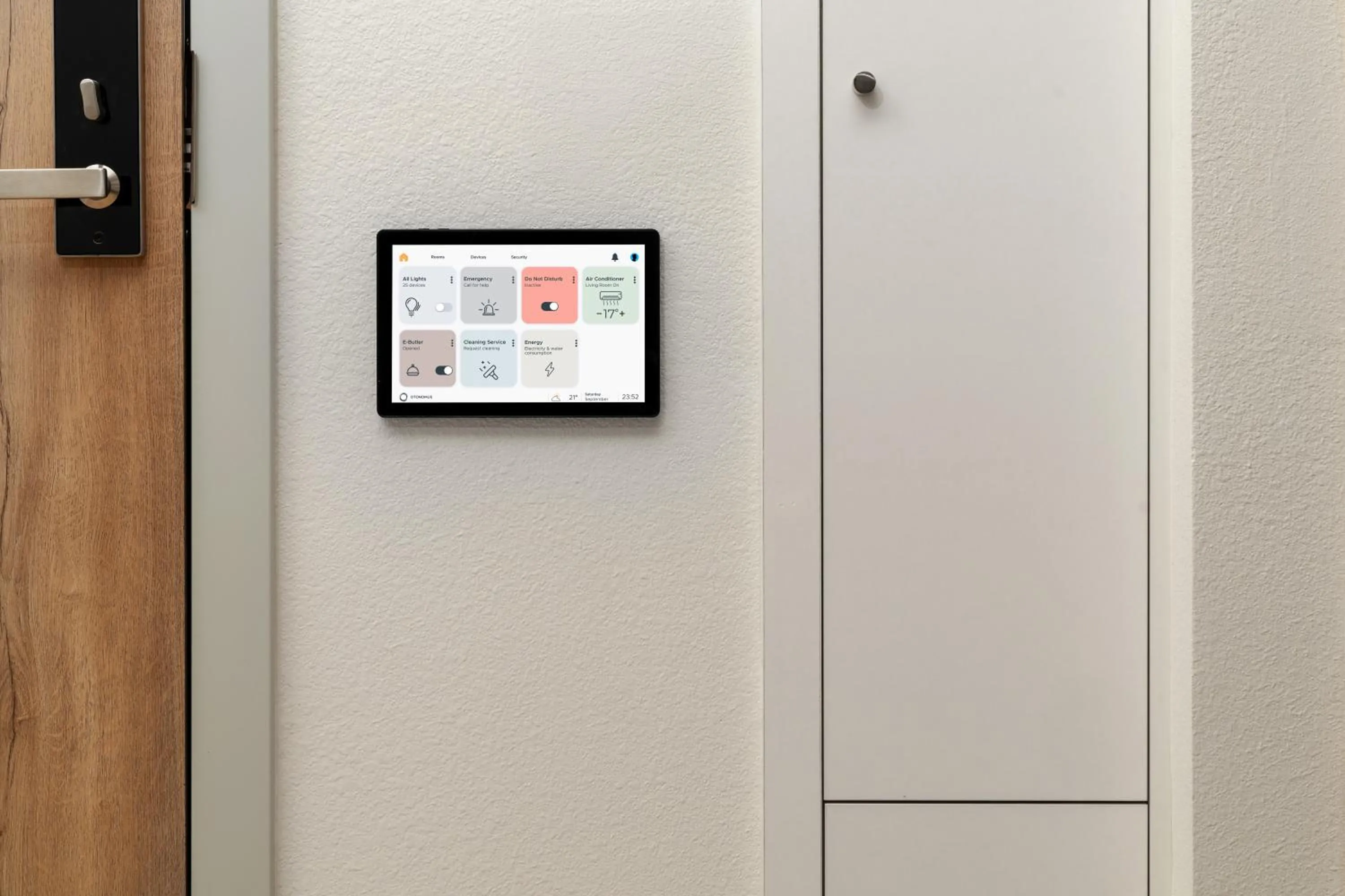 concierge in Otonomus Hotel Las Vegas