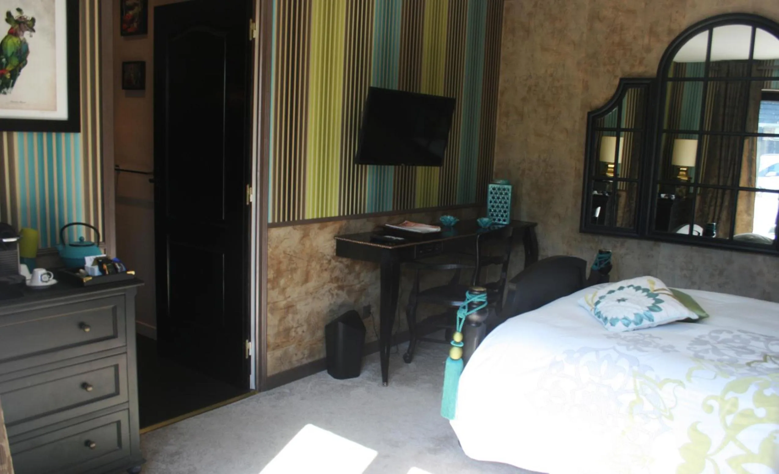 TV and multimedia, Bed in Guesthouse Kathome