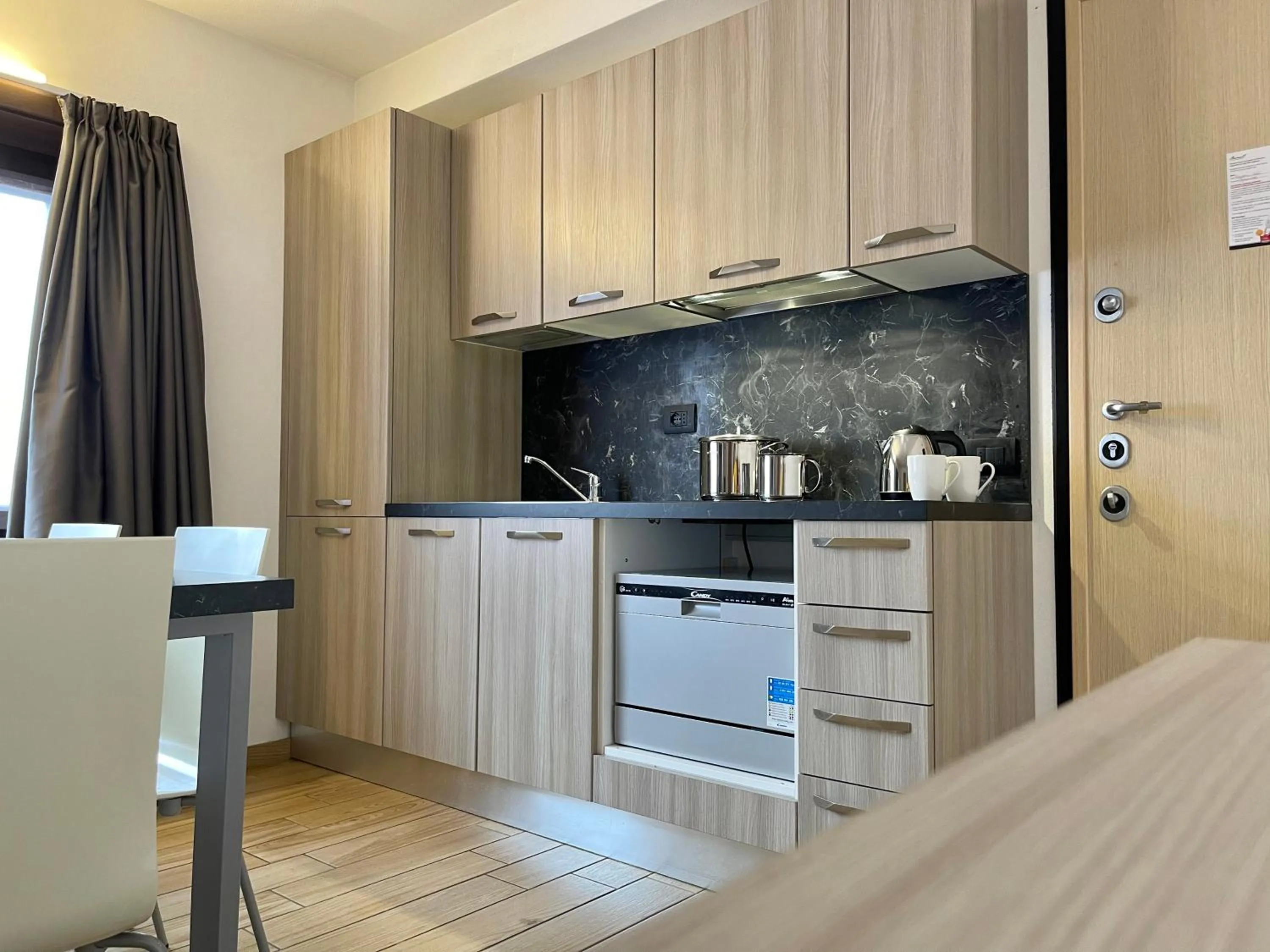 Coffee/tea facilities in Residence Adele