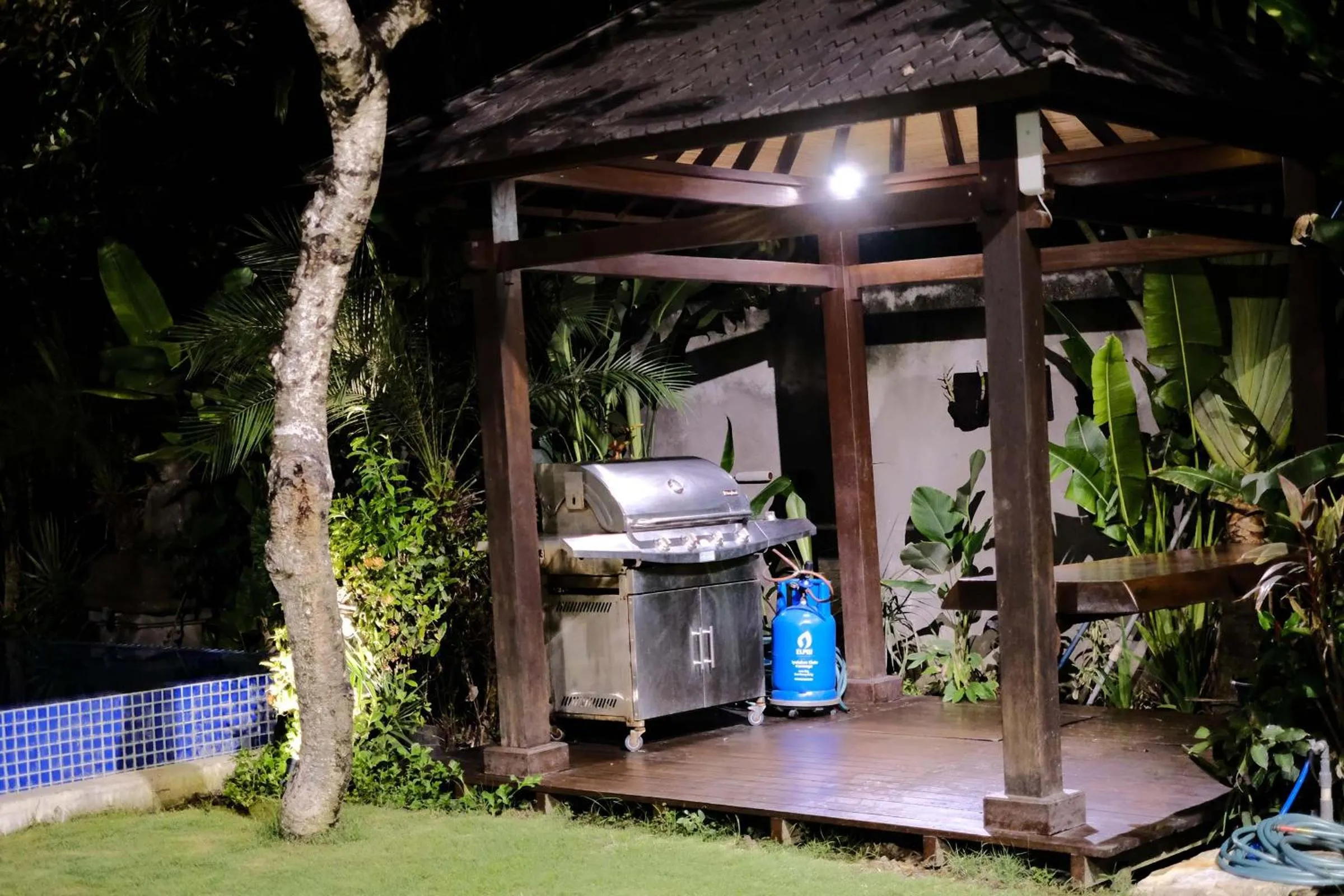 BBQ facilities in CassaMia Bali - Spacious Luxury 5 Bedroom Villa