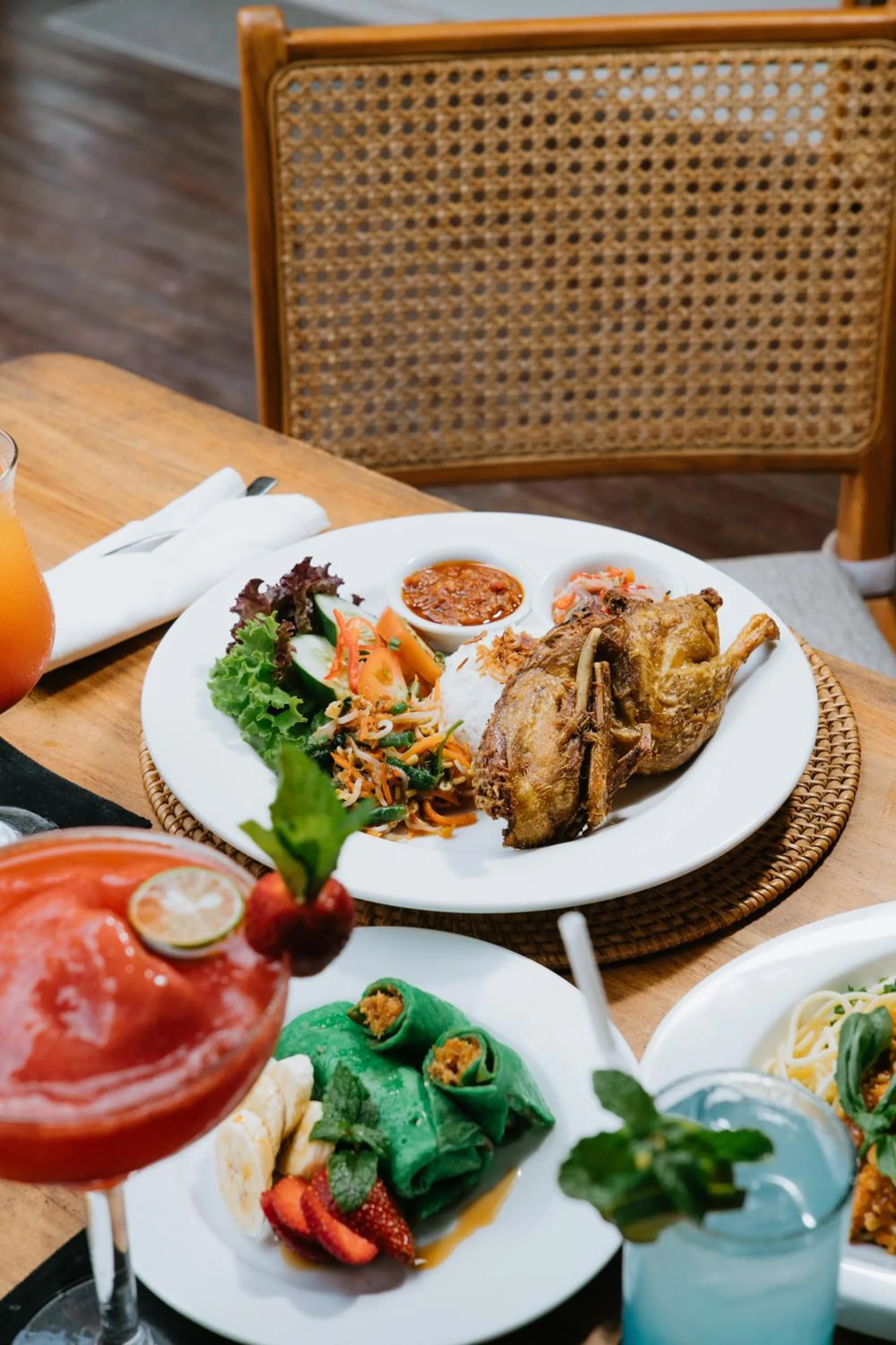 Food and drinks in Samkhya Villas - Free 1x Floating Breakfast or Minibar