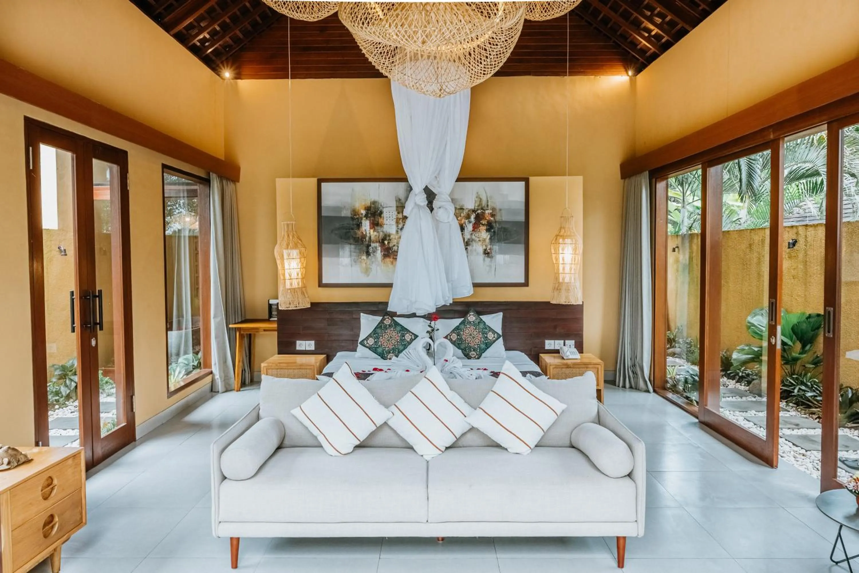 Bedroom, Bed in Samkhya Villas - Free 1x Floating Breakfast or Minibar