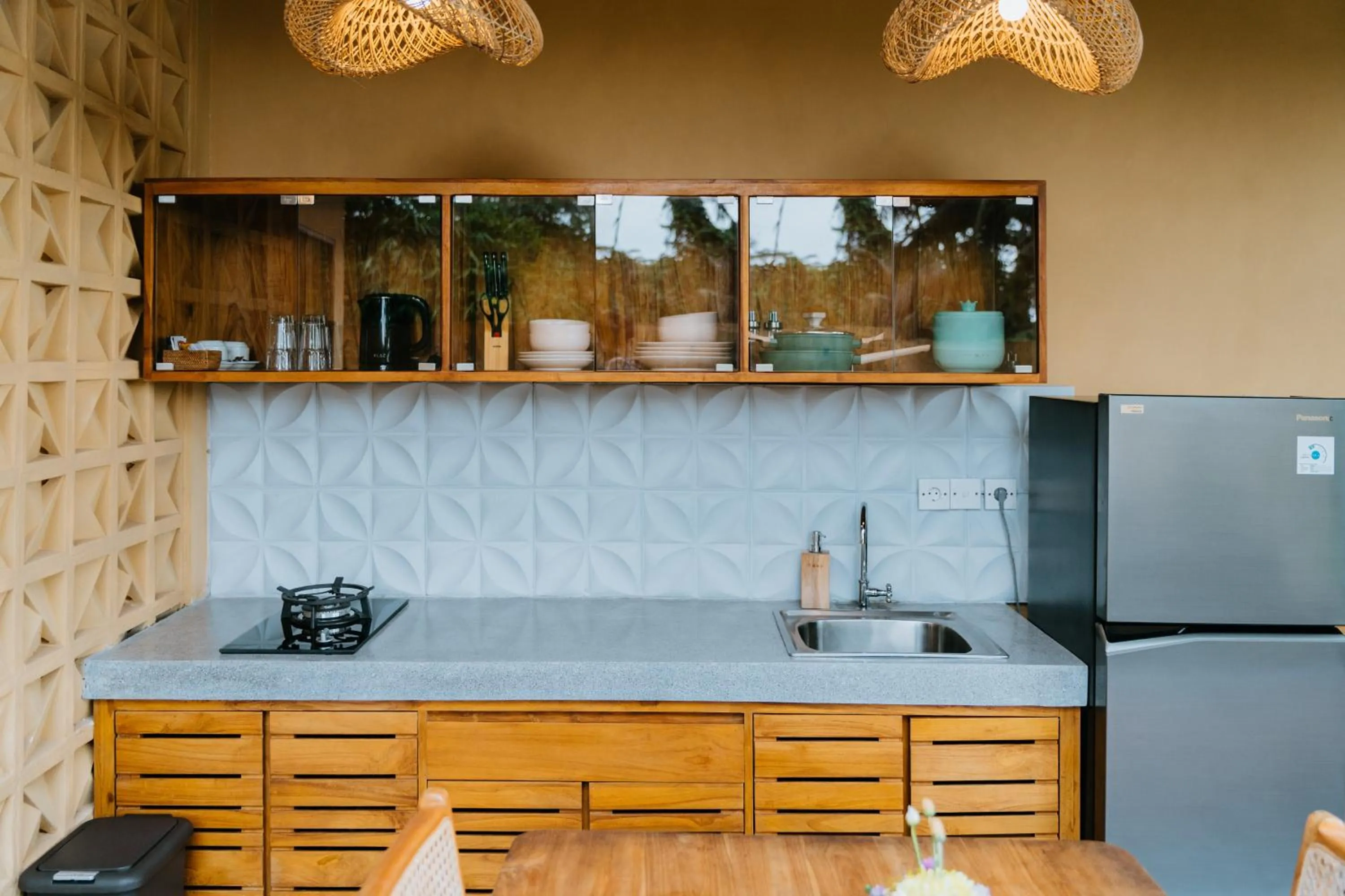 Kitchen or kitchenette in Samkhya Villas - Free 1x Floating Breakfast or Minibar