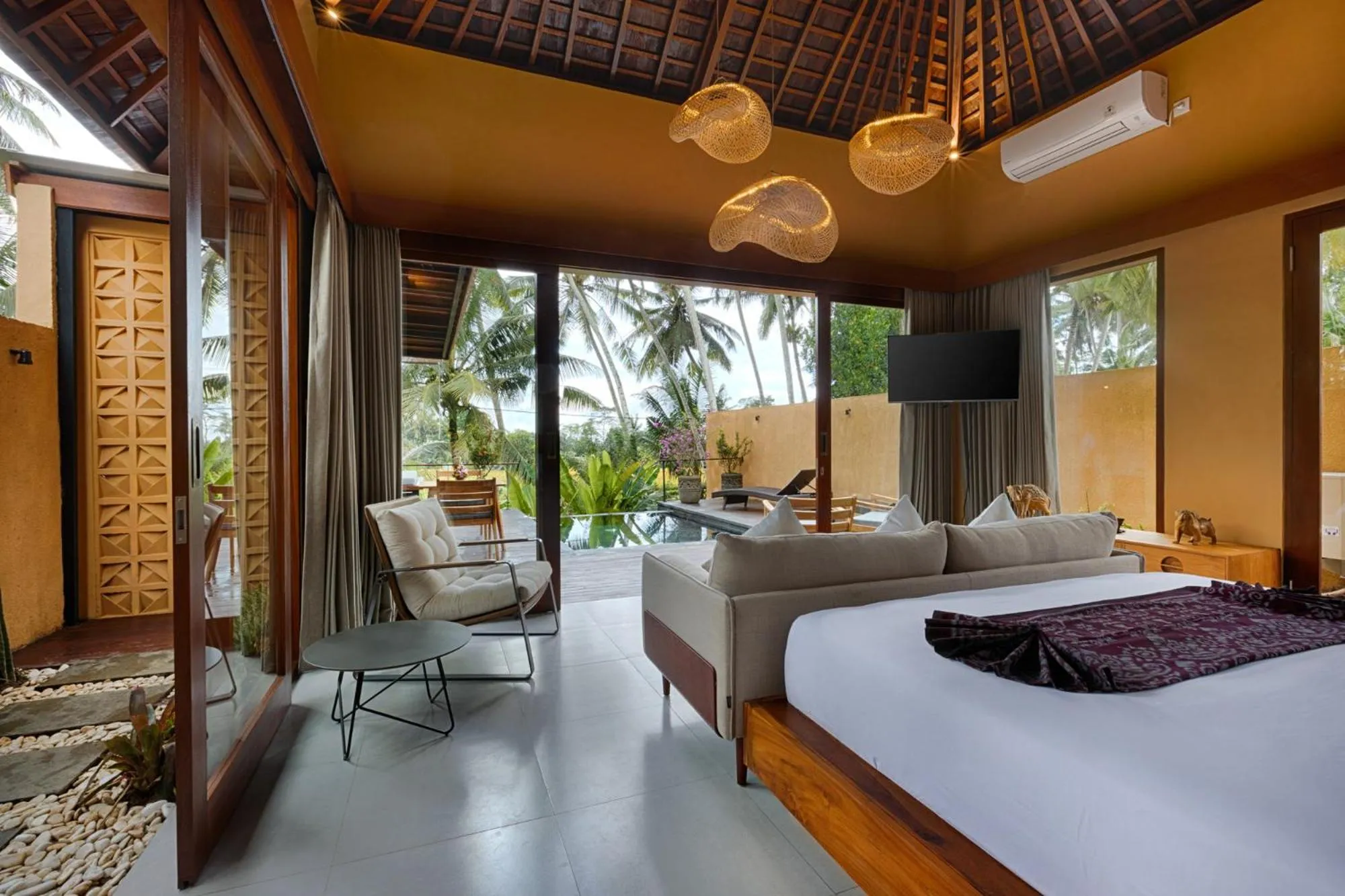 Balcony/Terrace, Bed in Samkhya Villas - Free 1x Floating Breakfast or Minibar