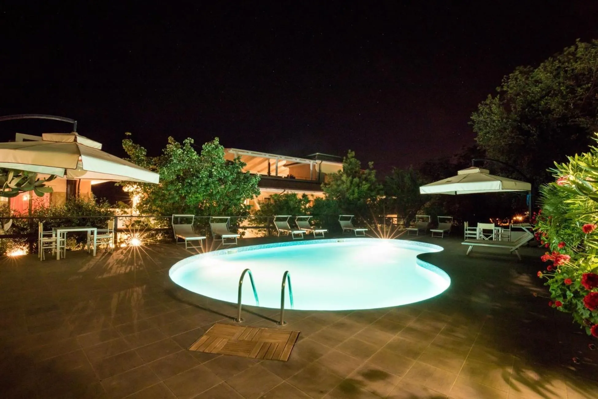 Night in UNICO Cannamele Escape Tropea by Life Resorts