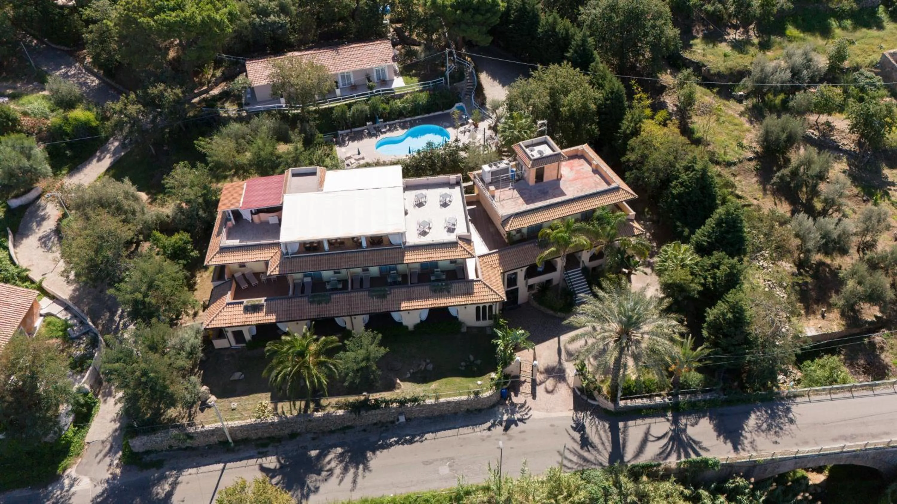 Bird's eye view in UNICO Cannamele Escape Tropea by Life Resorts
