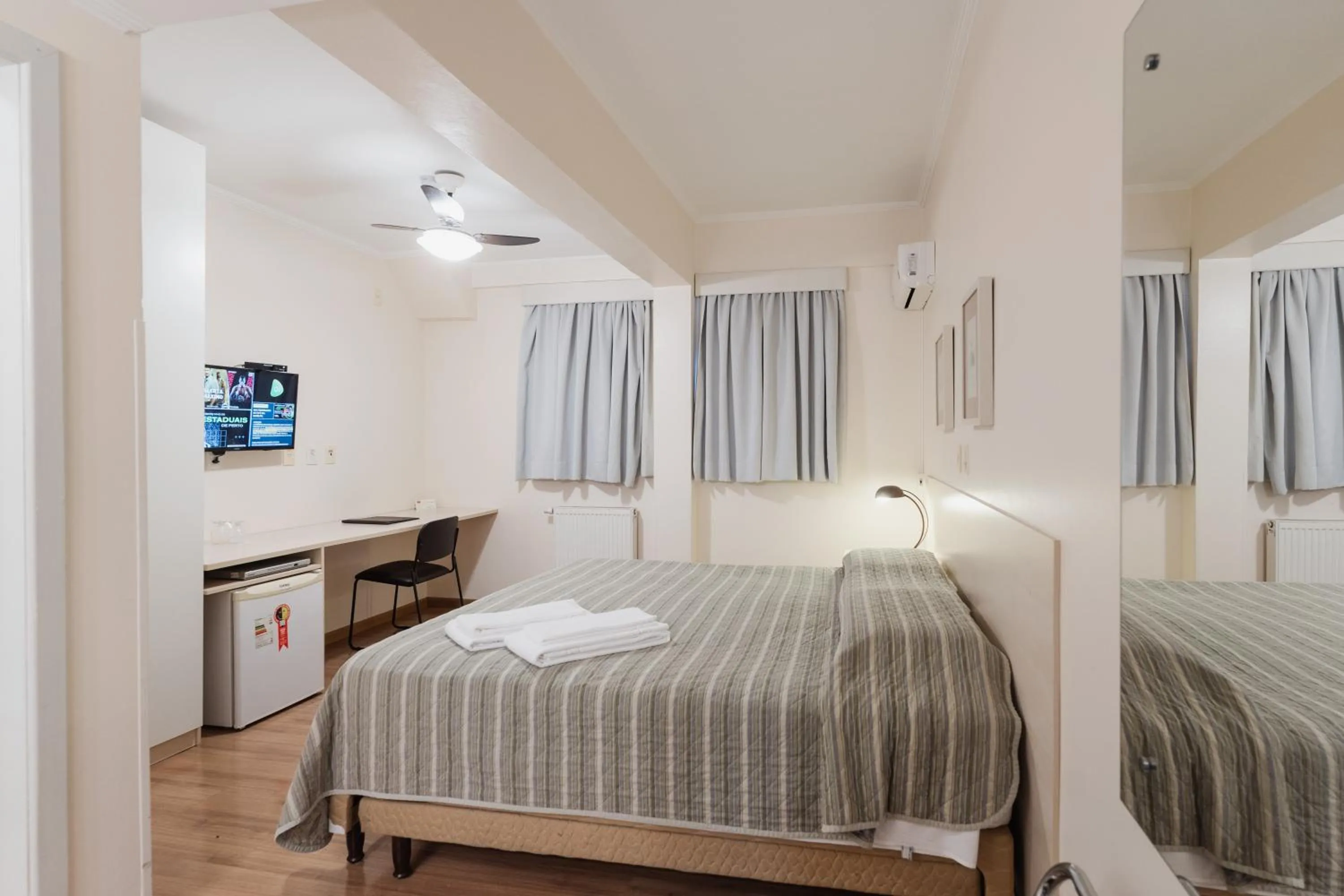 Bed in Hotel Villa Michelon