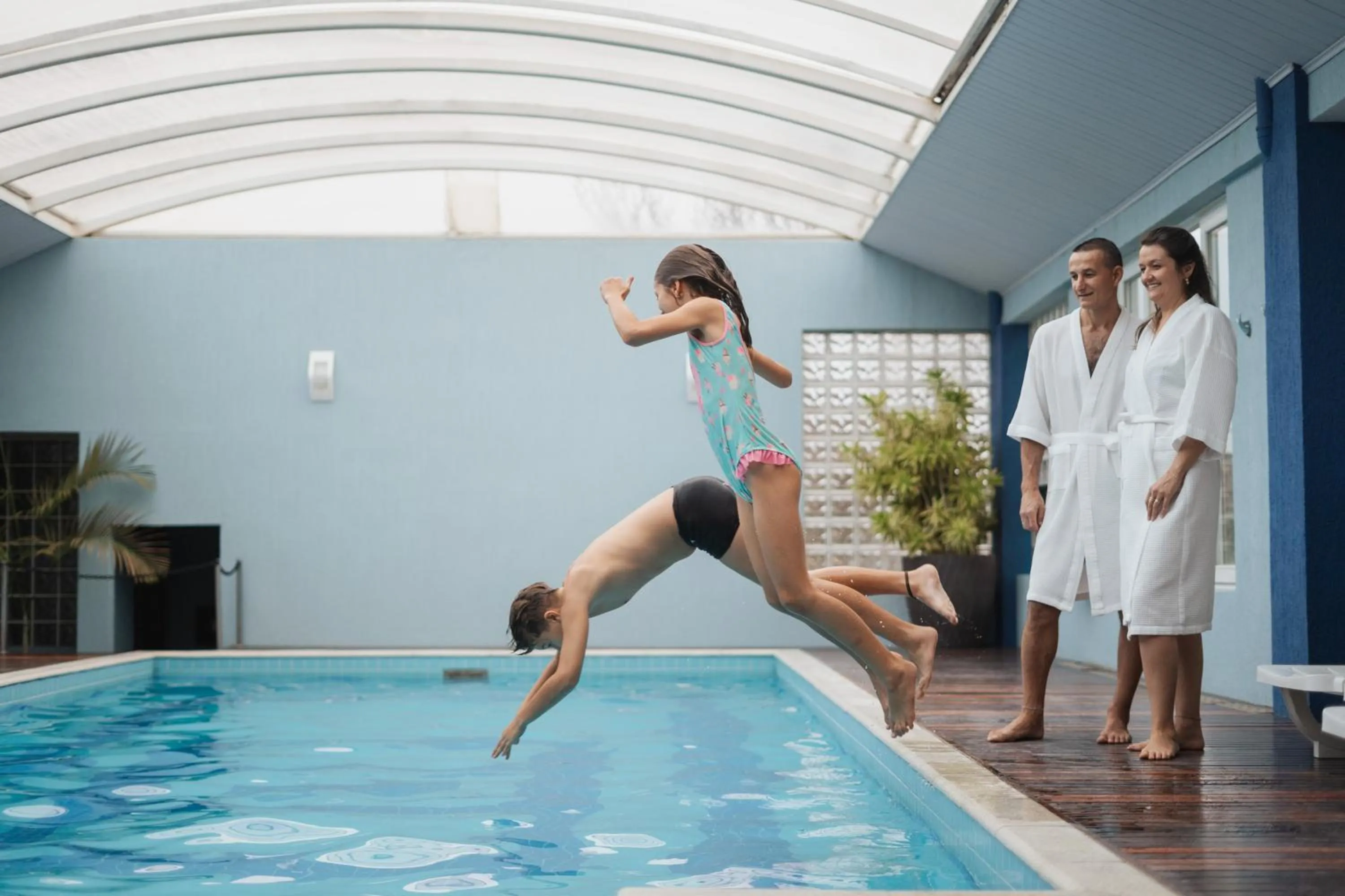 Swimming pool in Hotel Villa Michelon