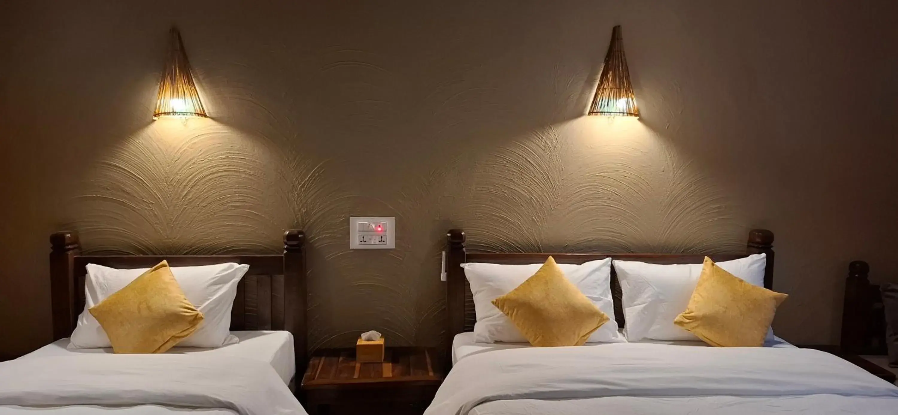 Deluxe Double or Twin Room in River View Jungle Camp Deluxe Double or Twin Room in River View Jungle Camp