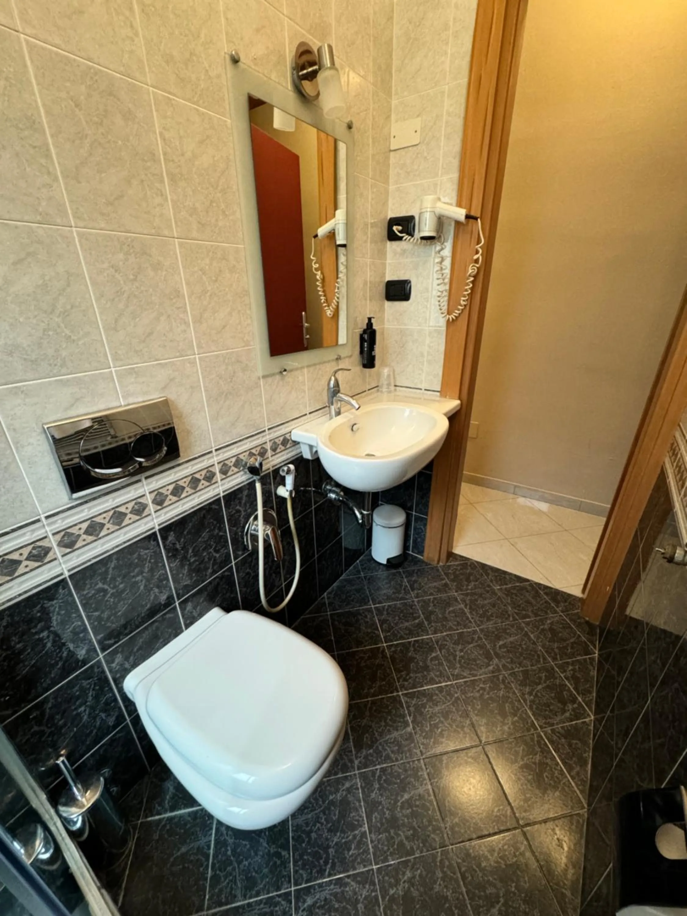 Bathroom in Hotel Parma