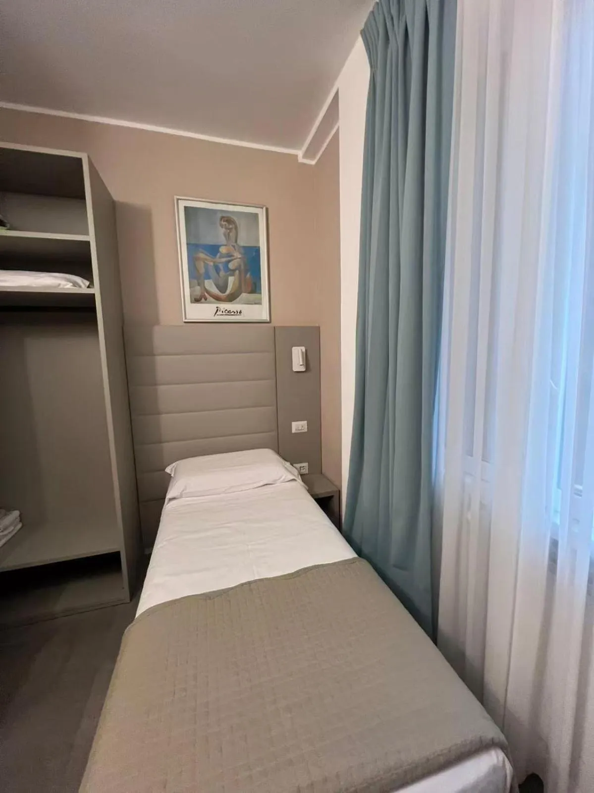 Bedroom, Bed in Hotel Parma