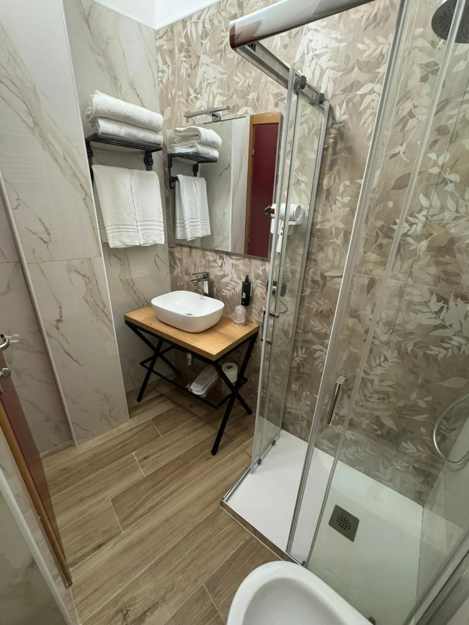 Bathroom in Hotel Parma