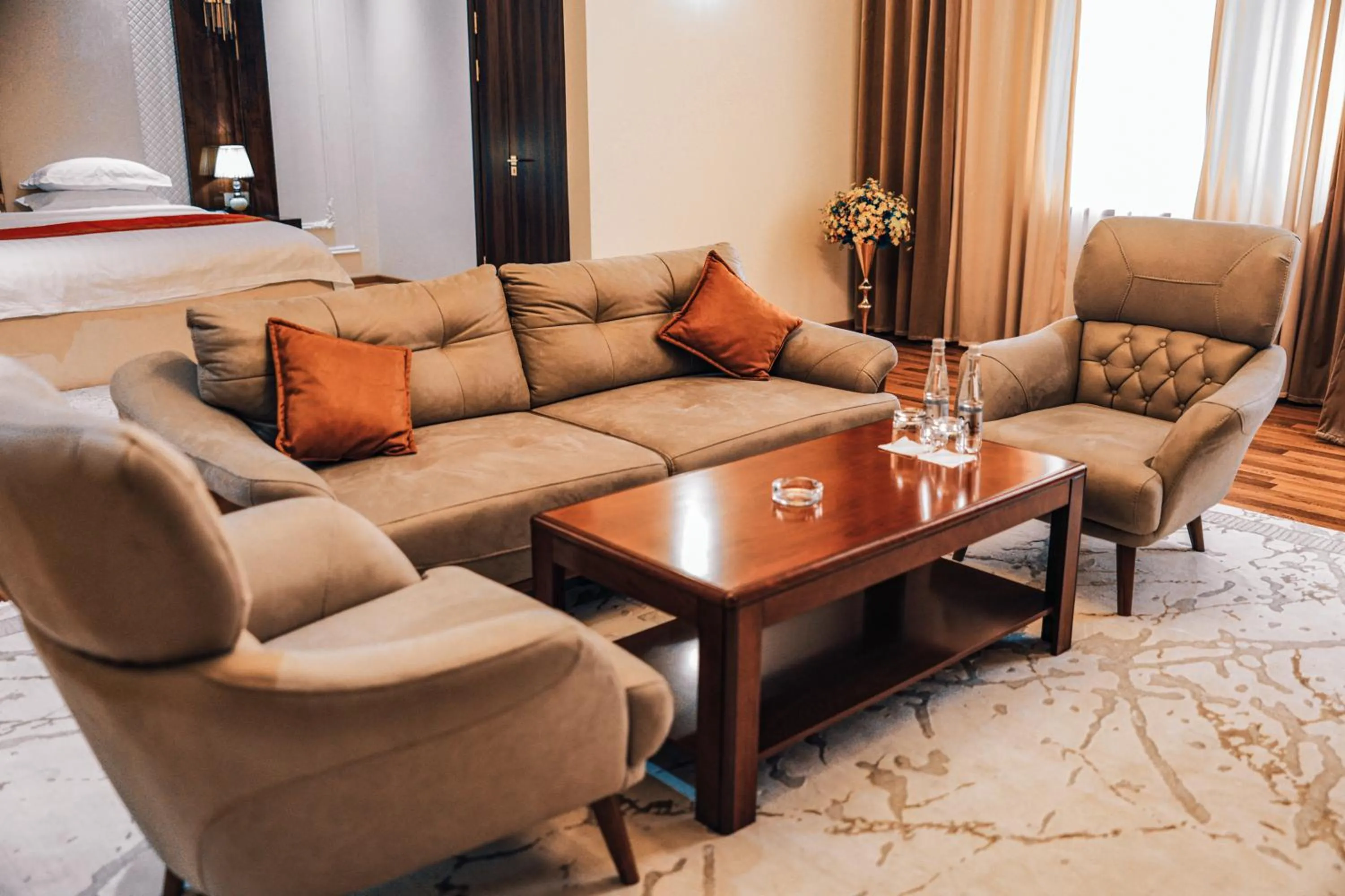 Living room in KANGURT Grand Hotel