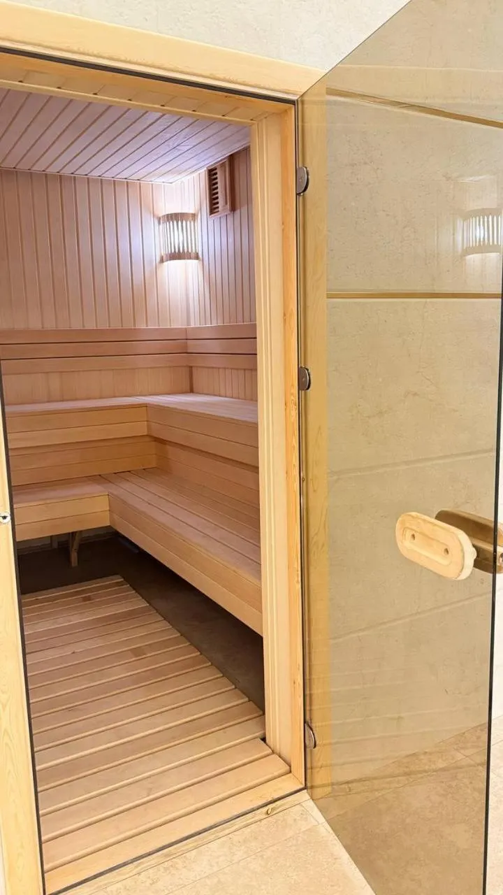 Sauna in KANGURT Grand Hotel