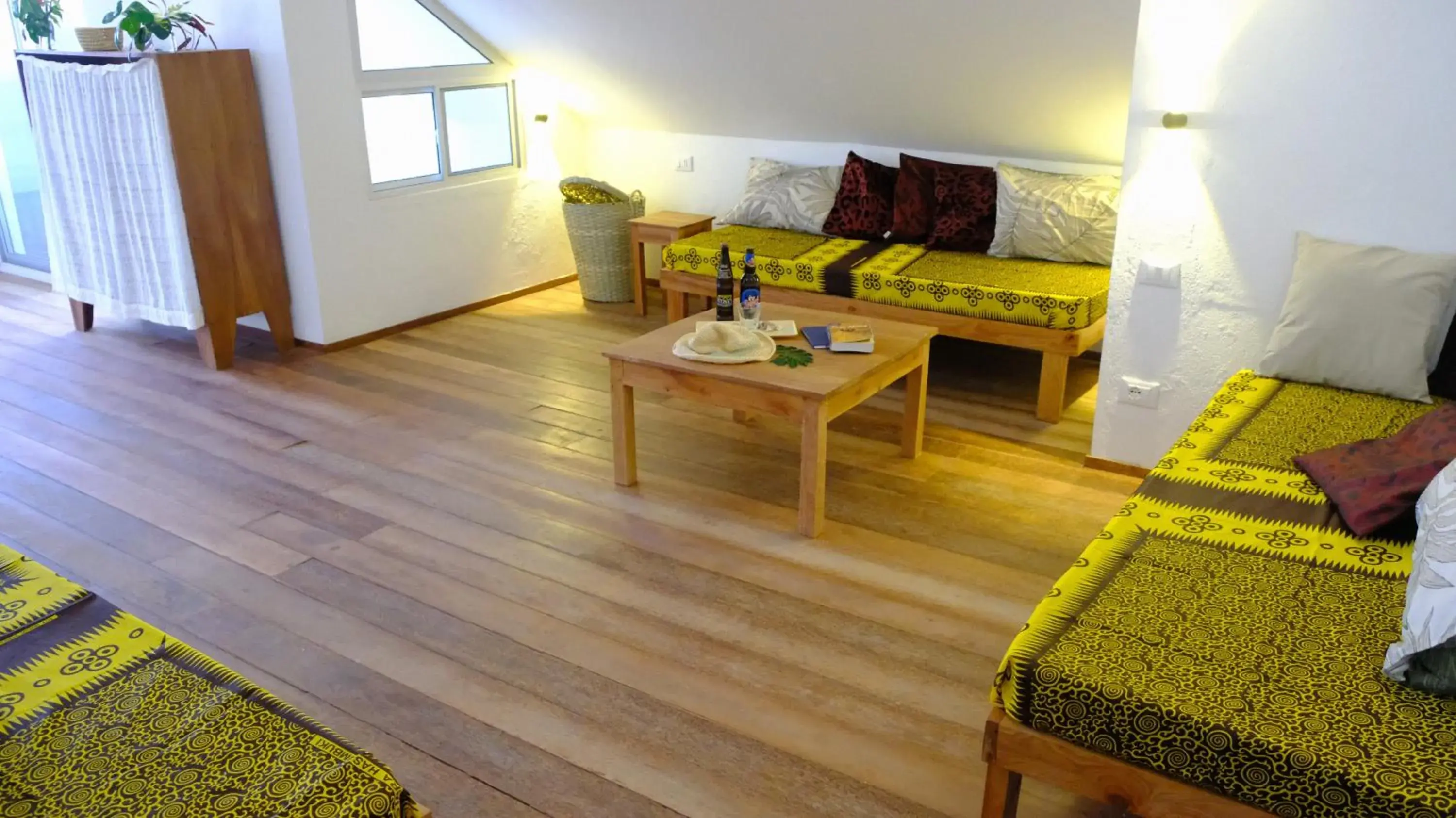 Penthouse Apartment - single occupancy in Kobe House Penthouse Apartment - single occupancy in Kobe House