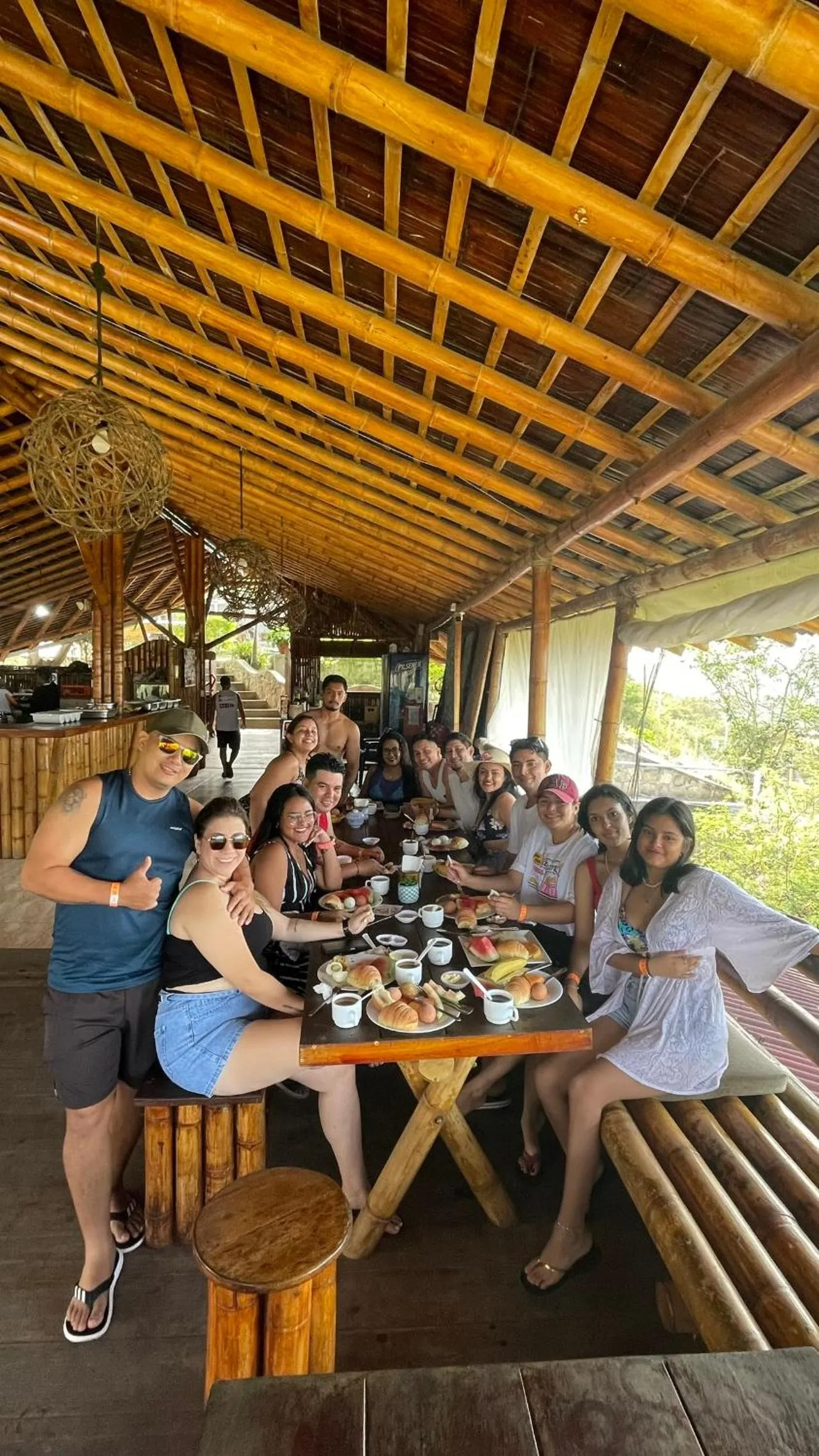 Restaurant/places to eat in Punta Hills Montanita