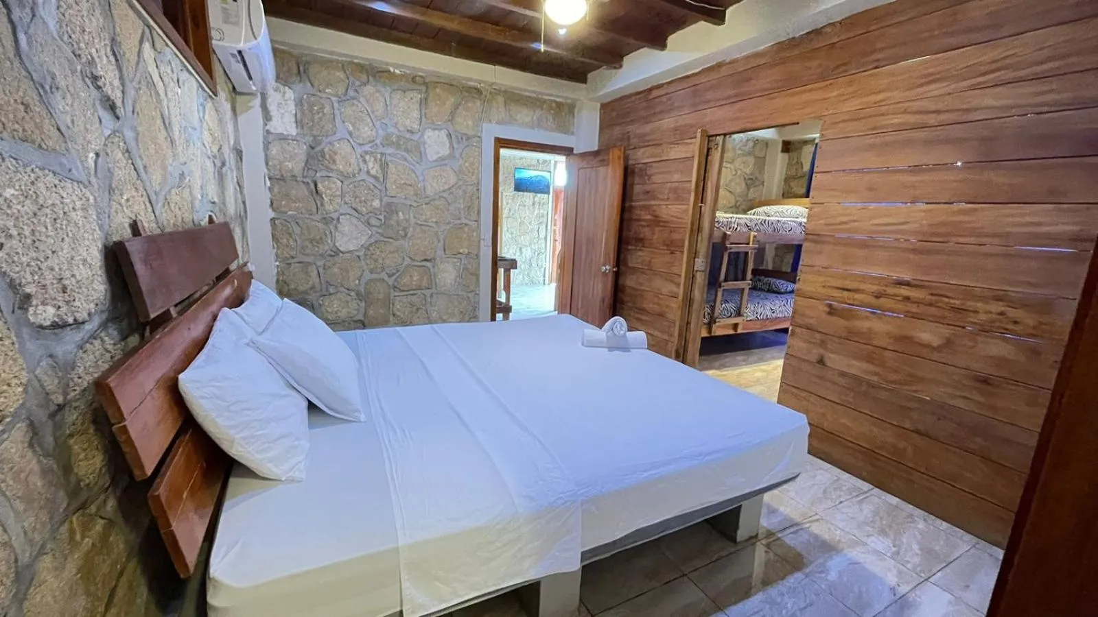 Bed in Punta Hills Montanita