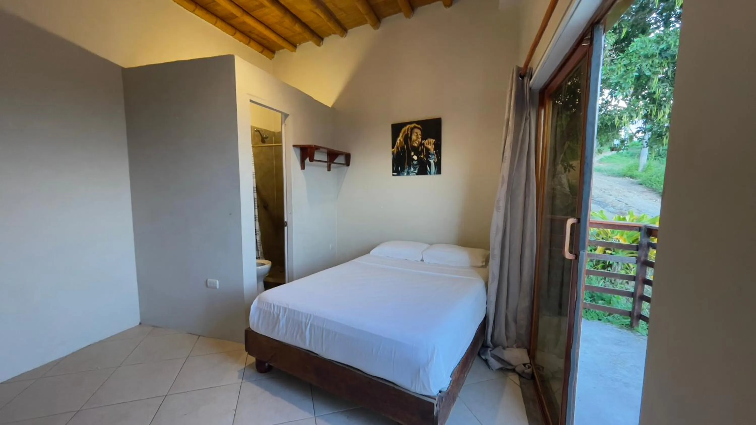 Bed in Punta Hills Montanita