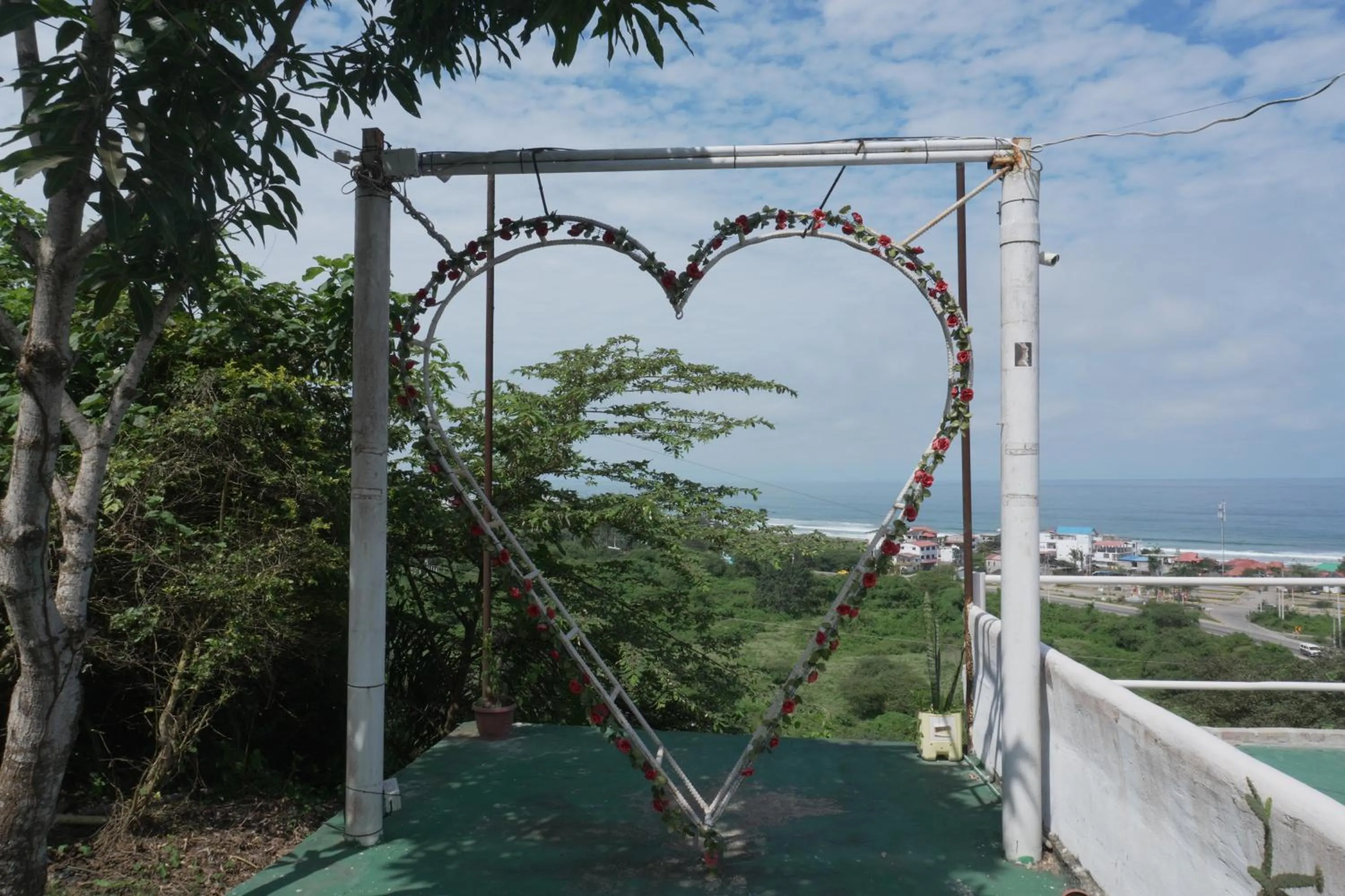 Swimming pool in Punta Hills Montanita