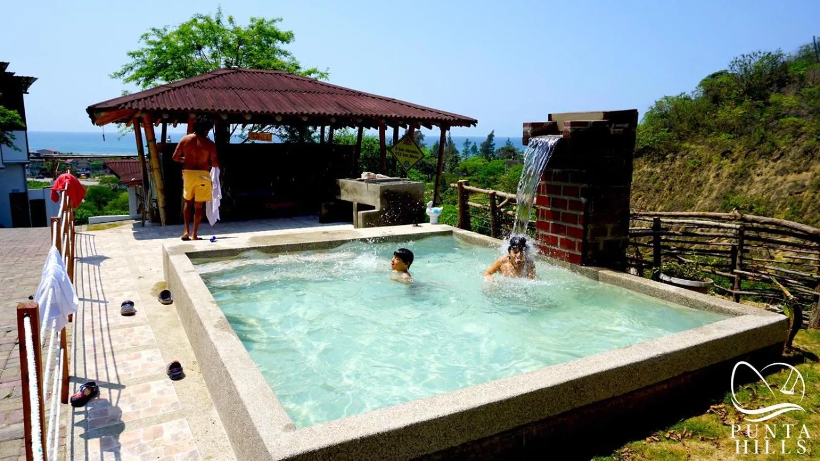 Day in Punta Hills Montanita