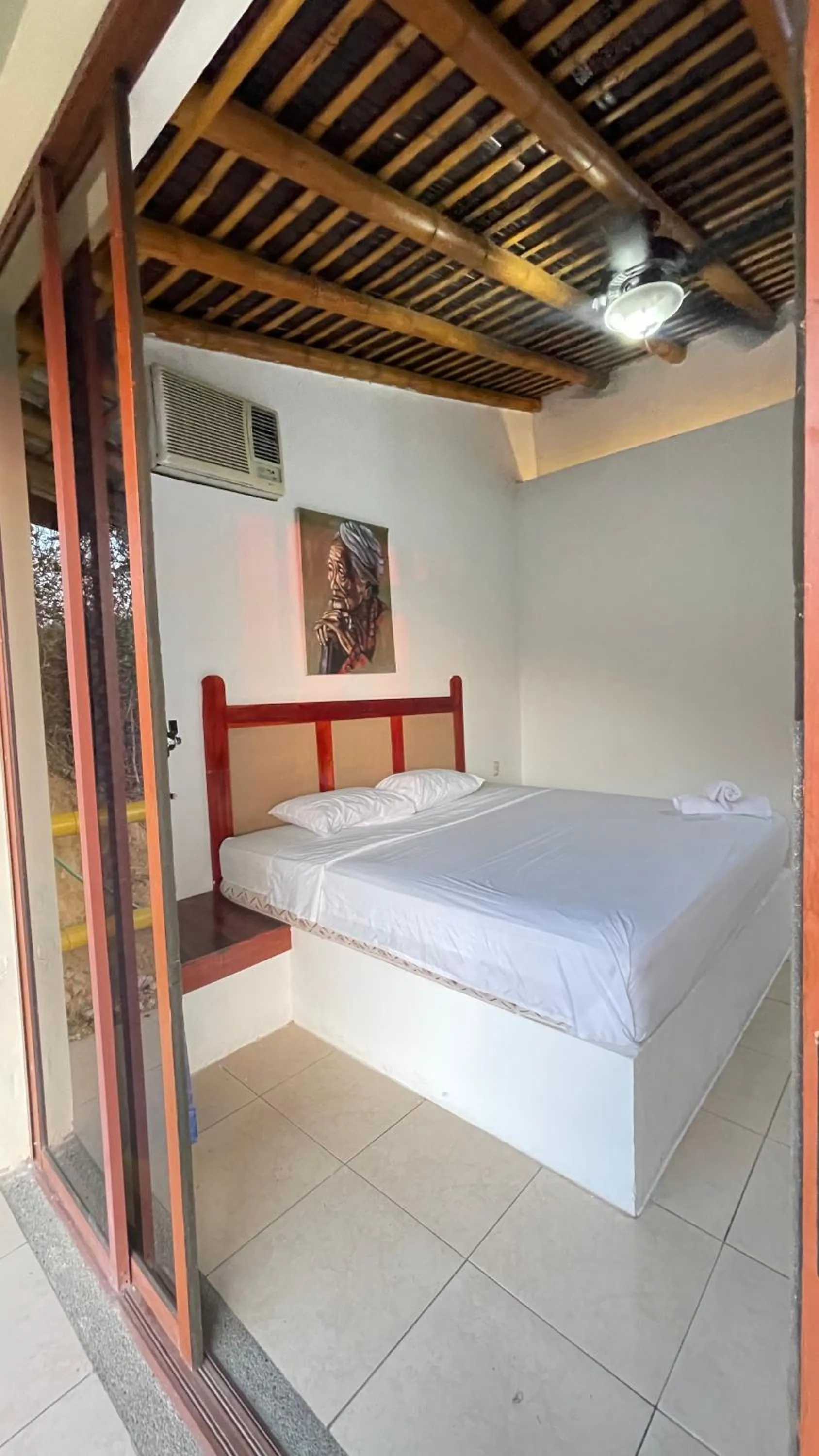 Restaurant/places to eat, Bed in Punta Hills Montanita