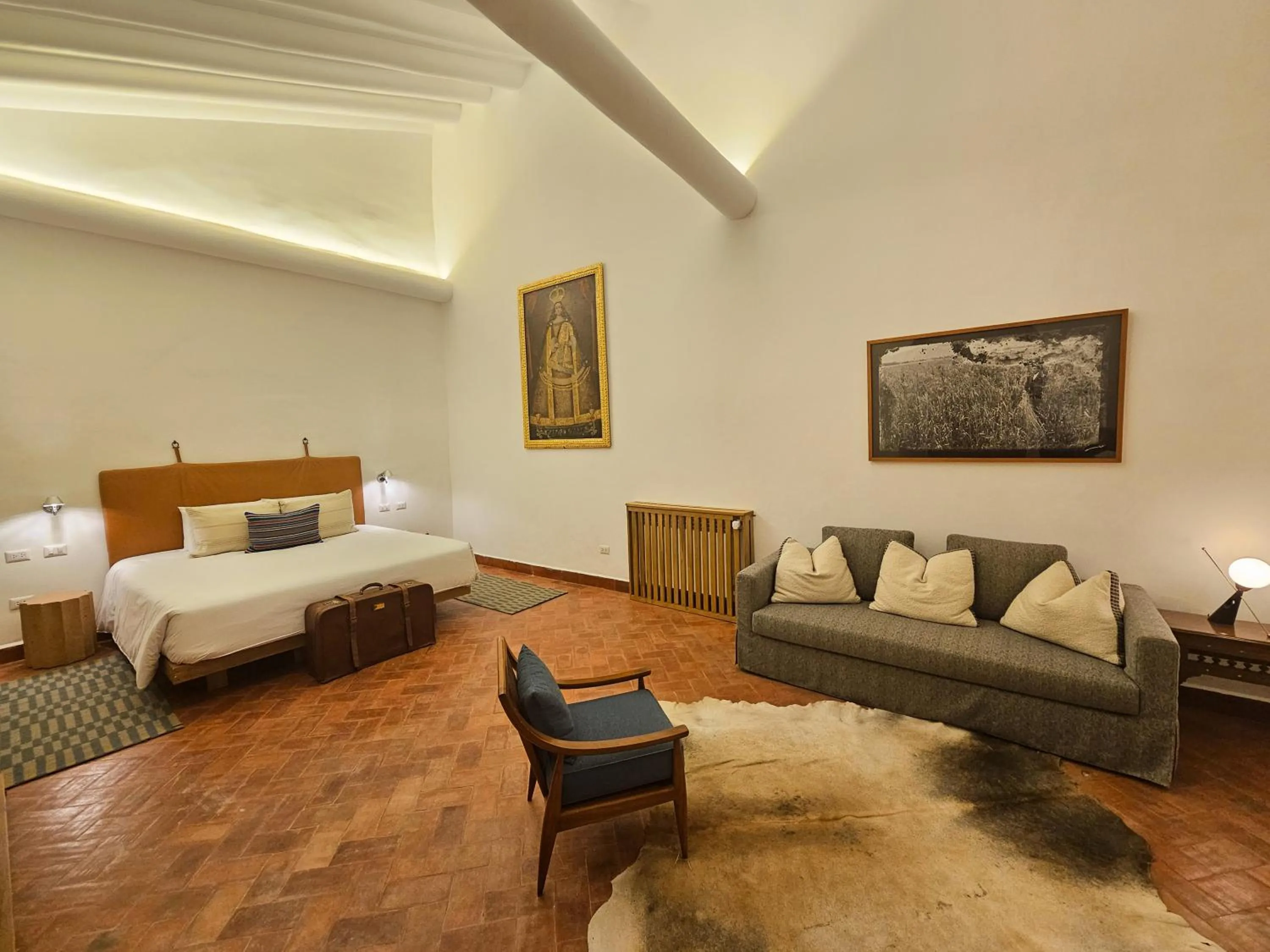 Photo of the whole room, Bed in Casa Clara by Ananay Hotels
